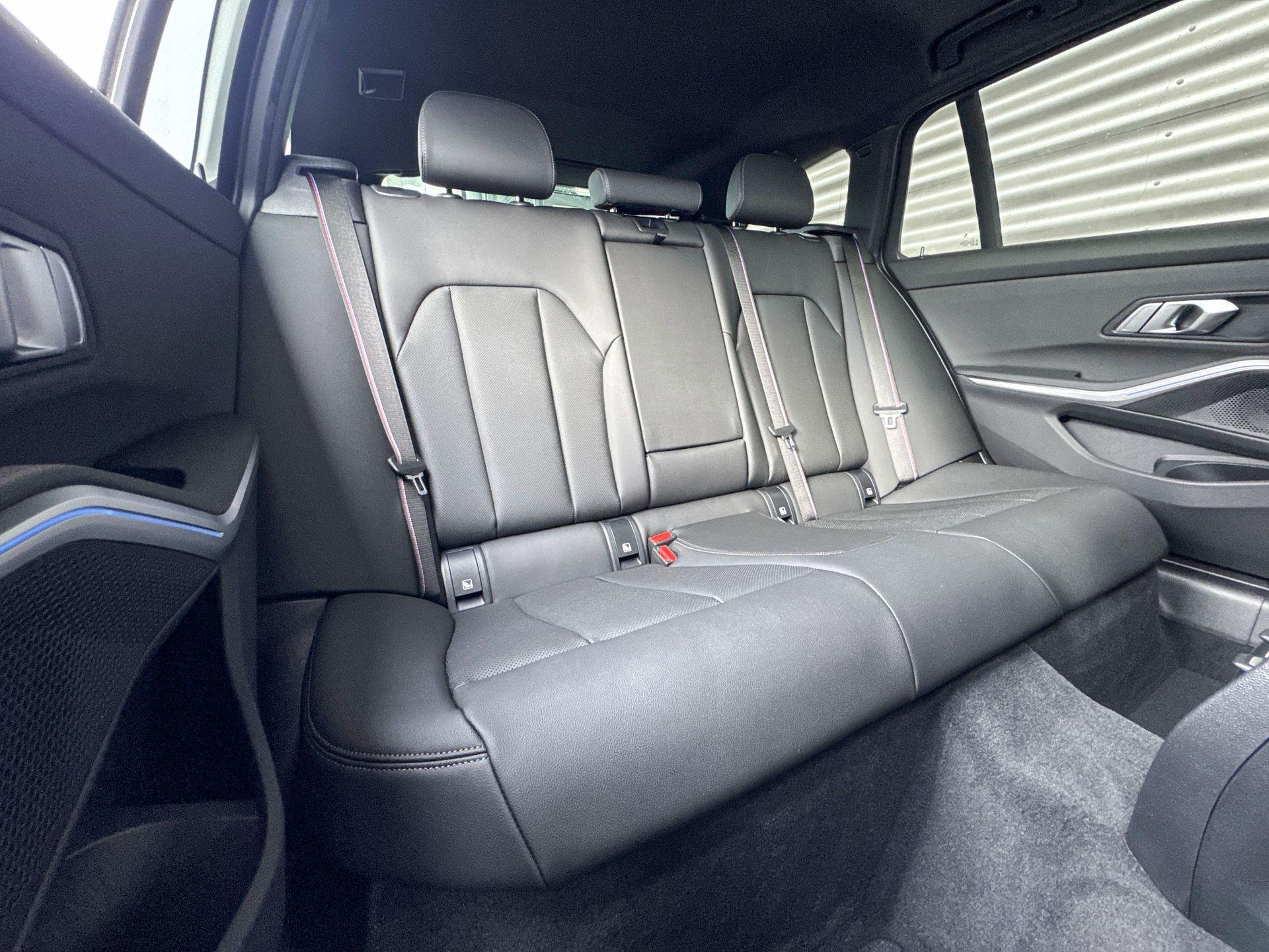 Foto van BMW 330e