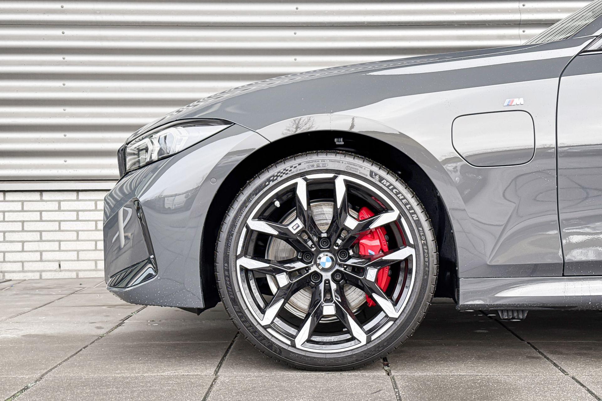 Foto van BMW 330e