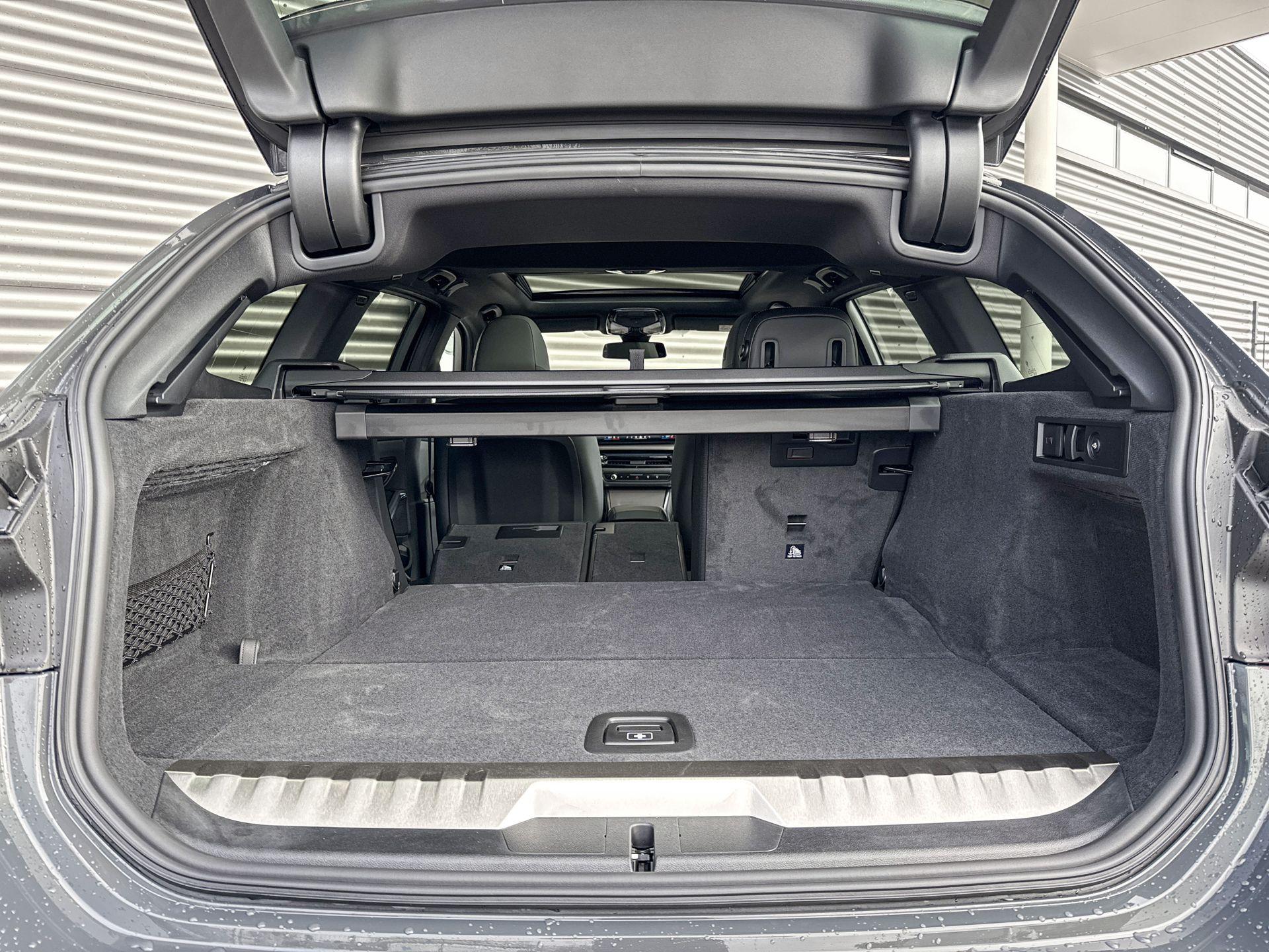 Foto van BMW 330e