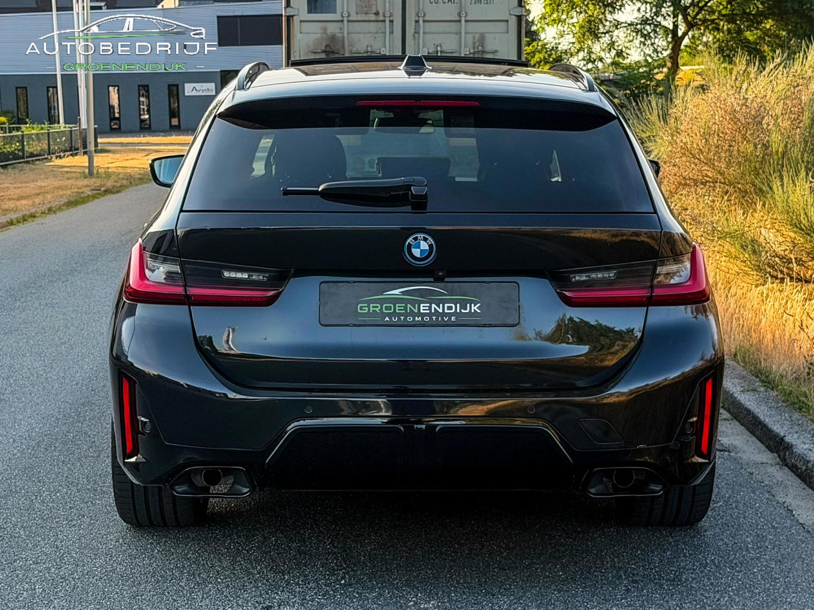 Foto van BMW 330e xDrive