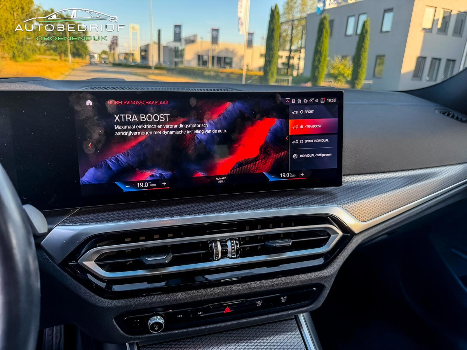 Foto van BMW 330e xDrive