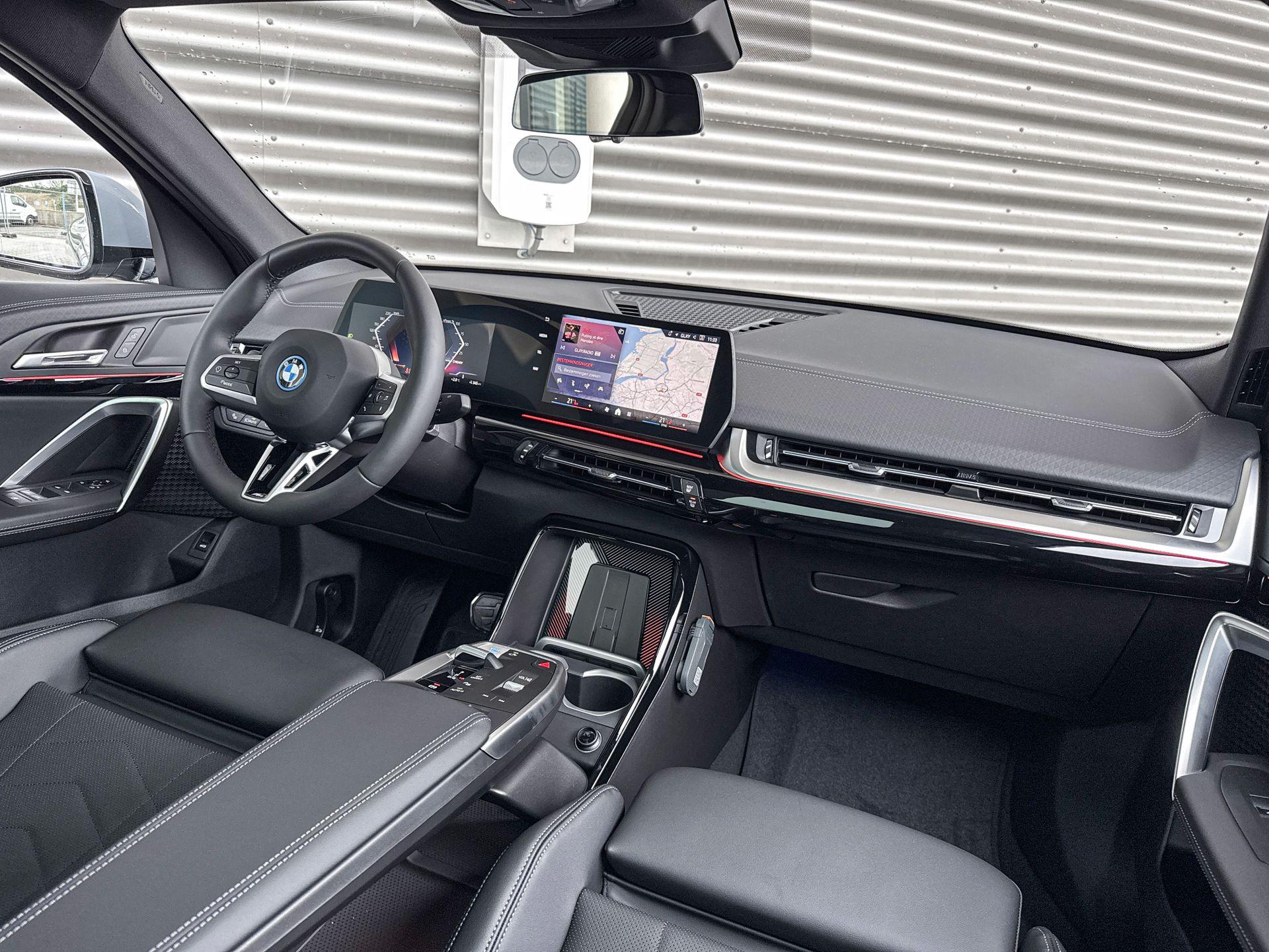 Foto van BMW Ix2 Edrive20