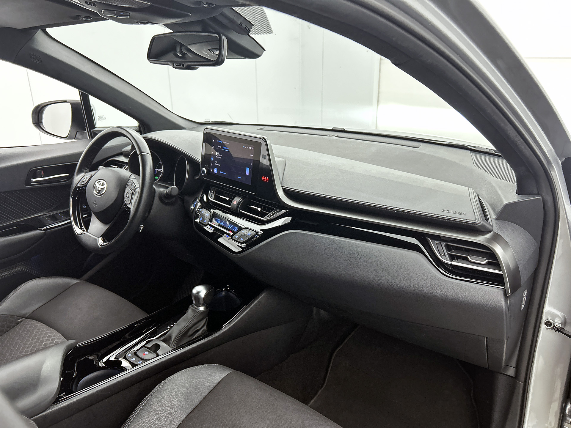 Foto van Toyota C-hr