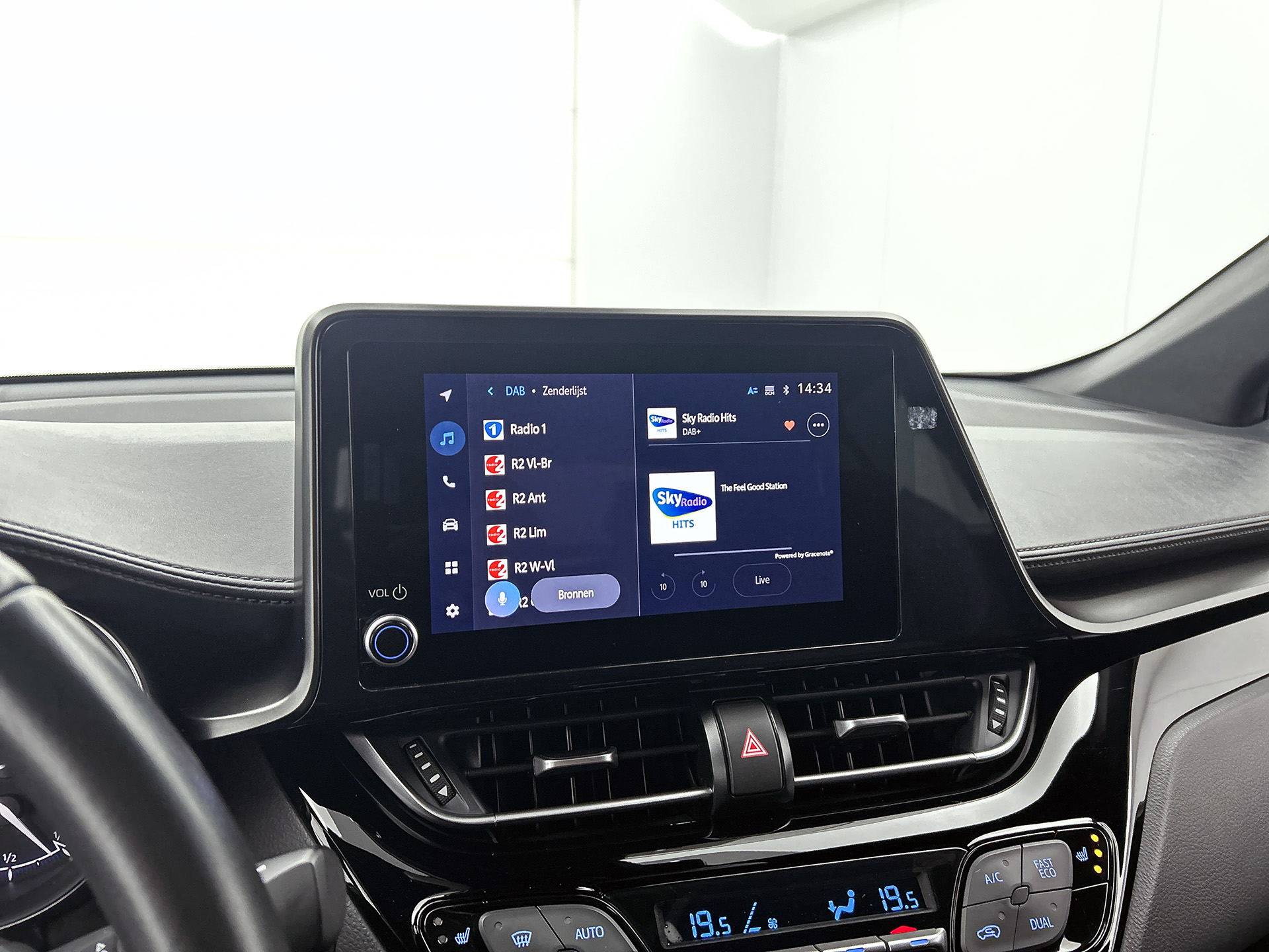 Foto van Toyota C-hr