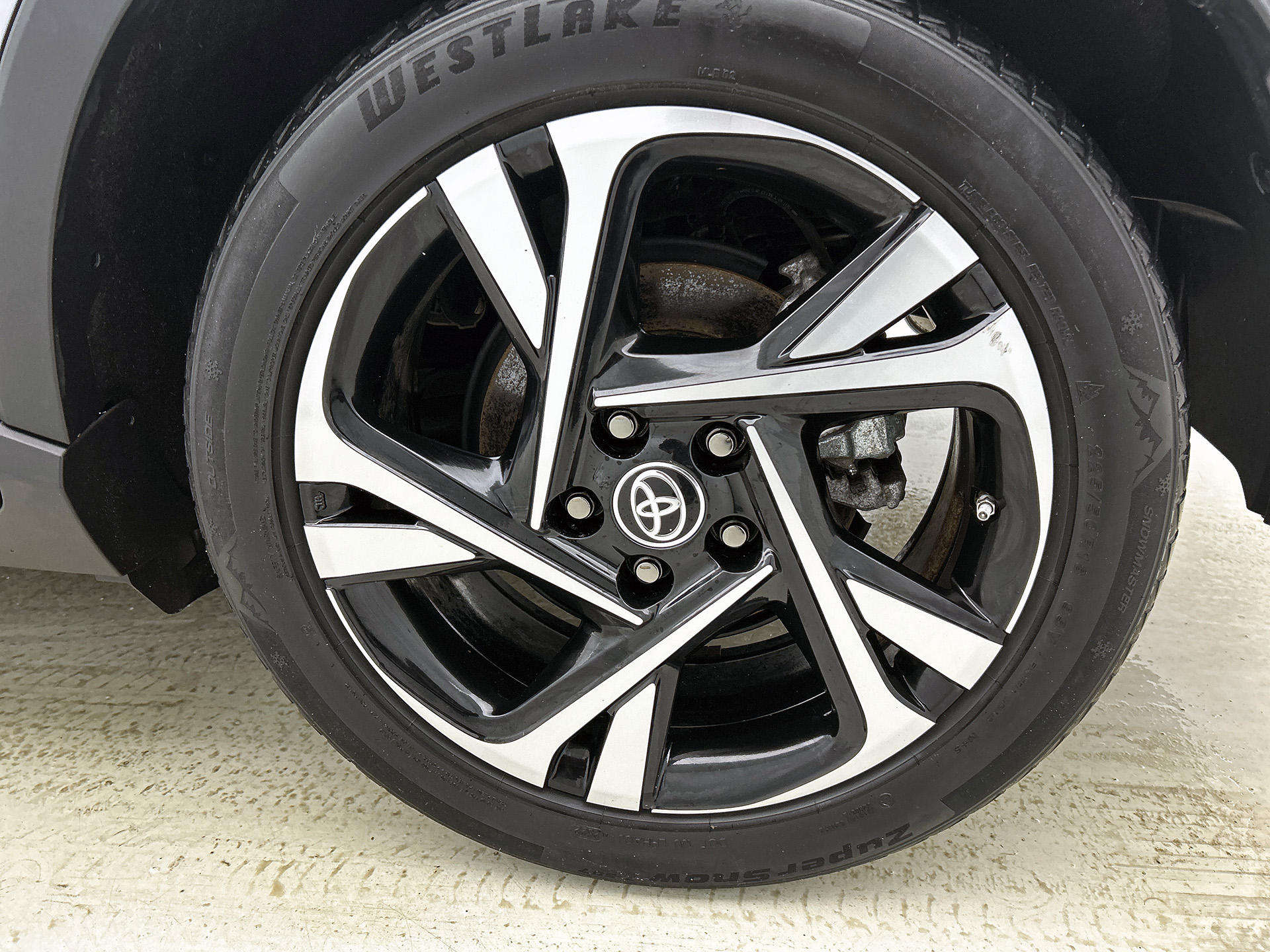 Foto van Toyota C-hr