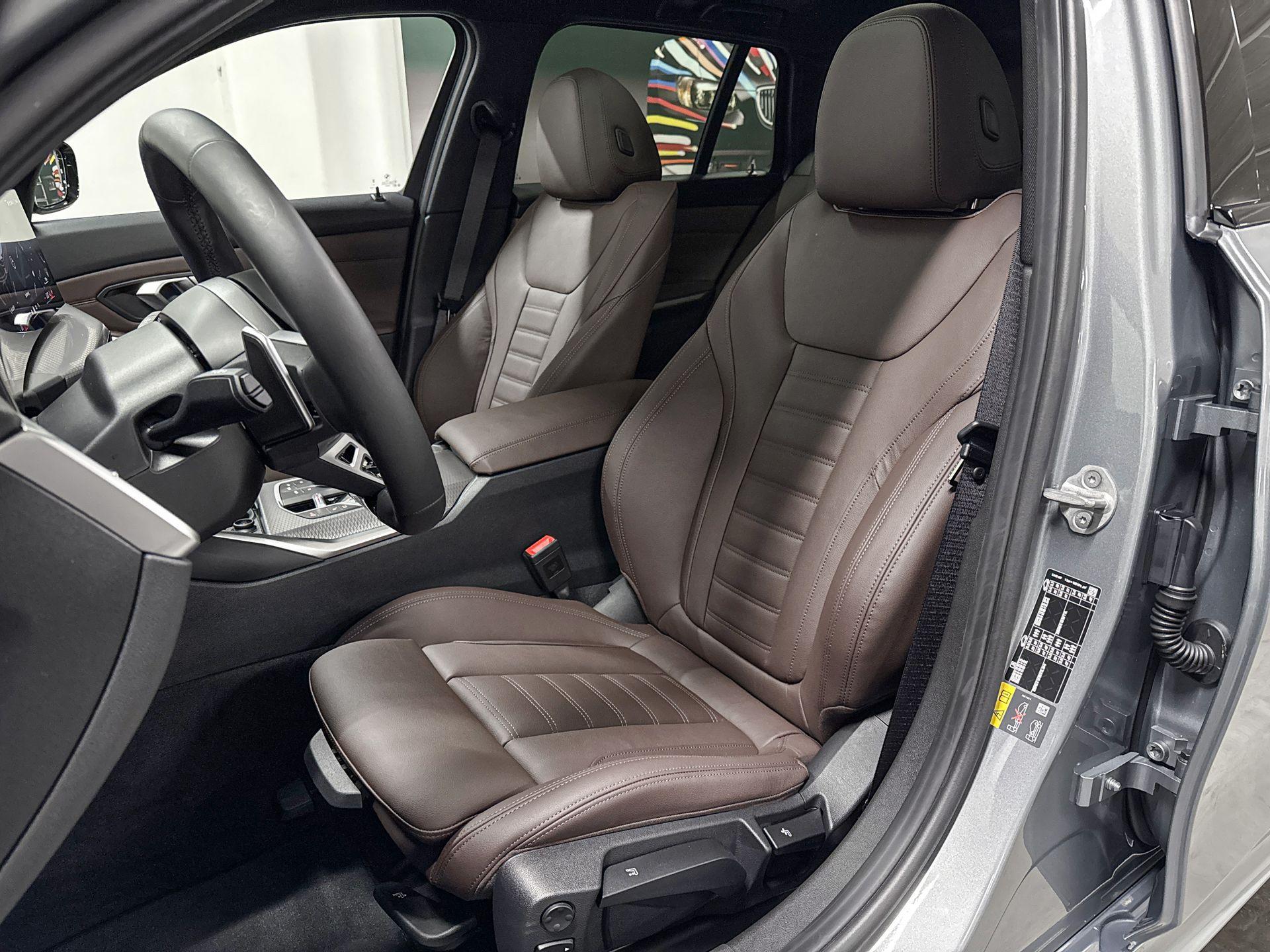 Foto van BMW 330e