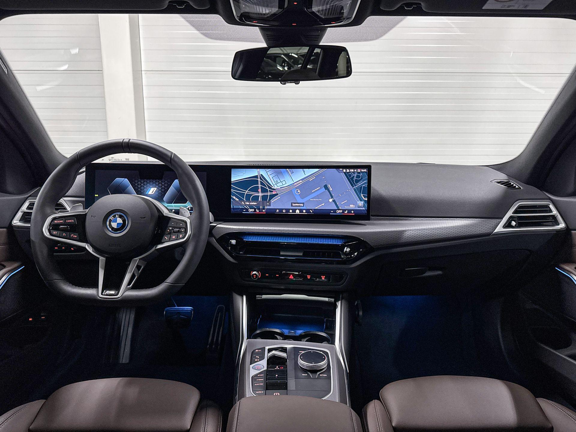 Foto van BMW 330e