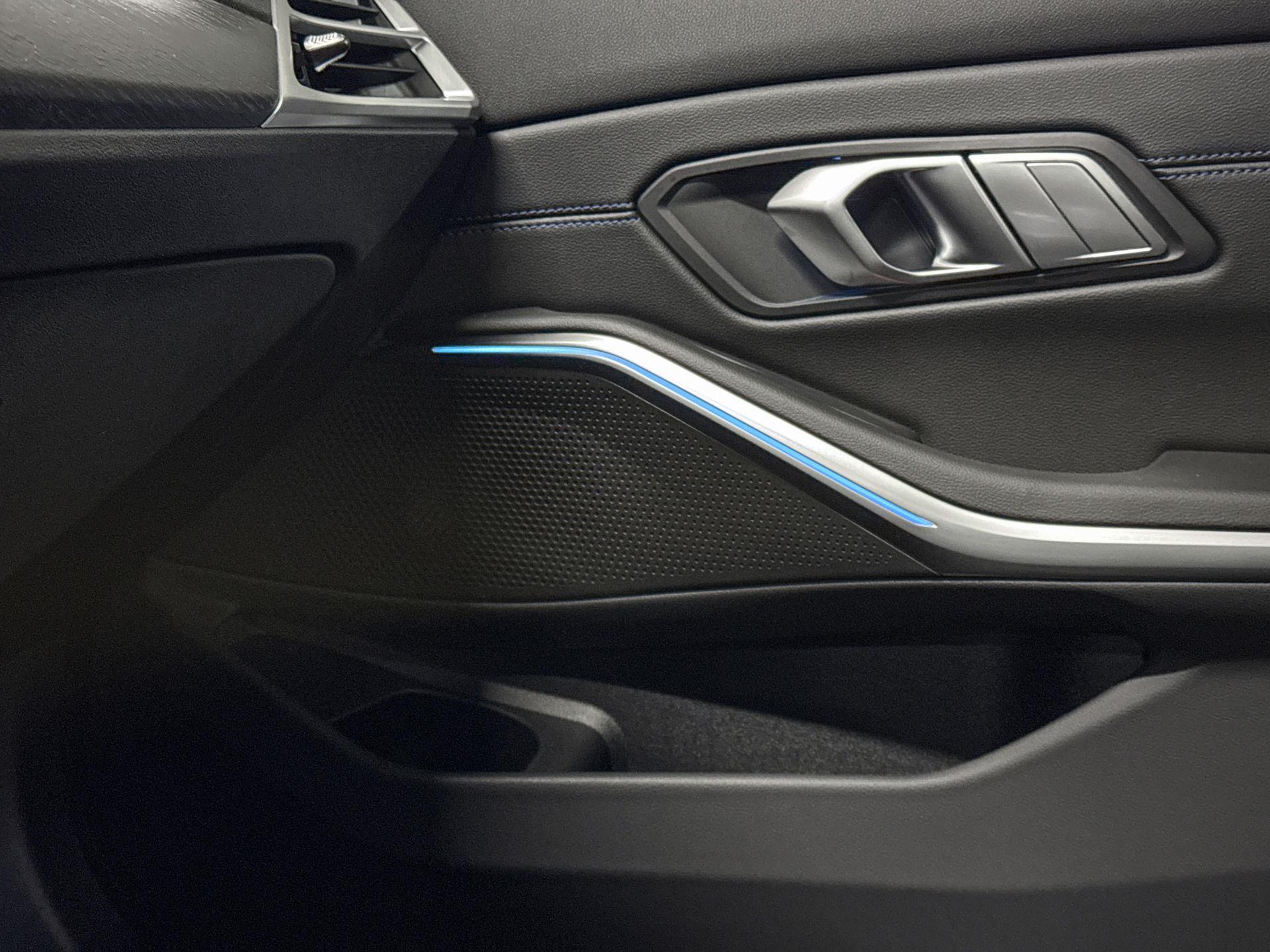 Foto van BMW 330e