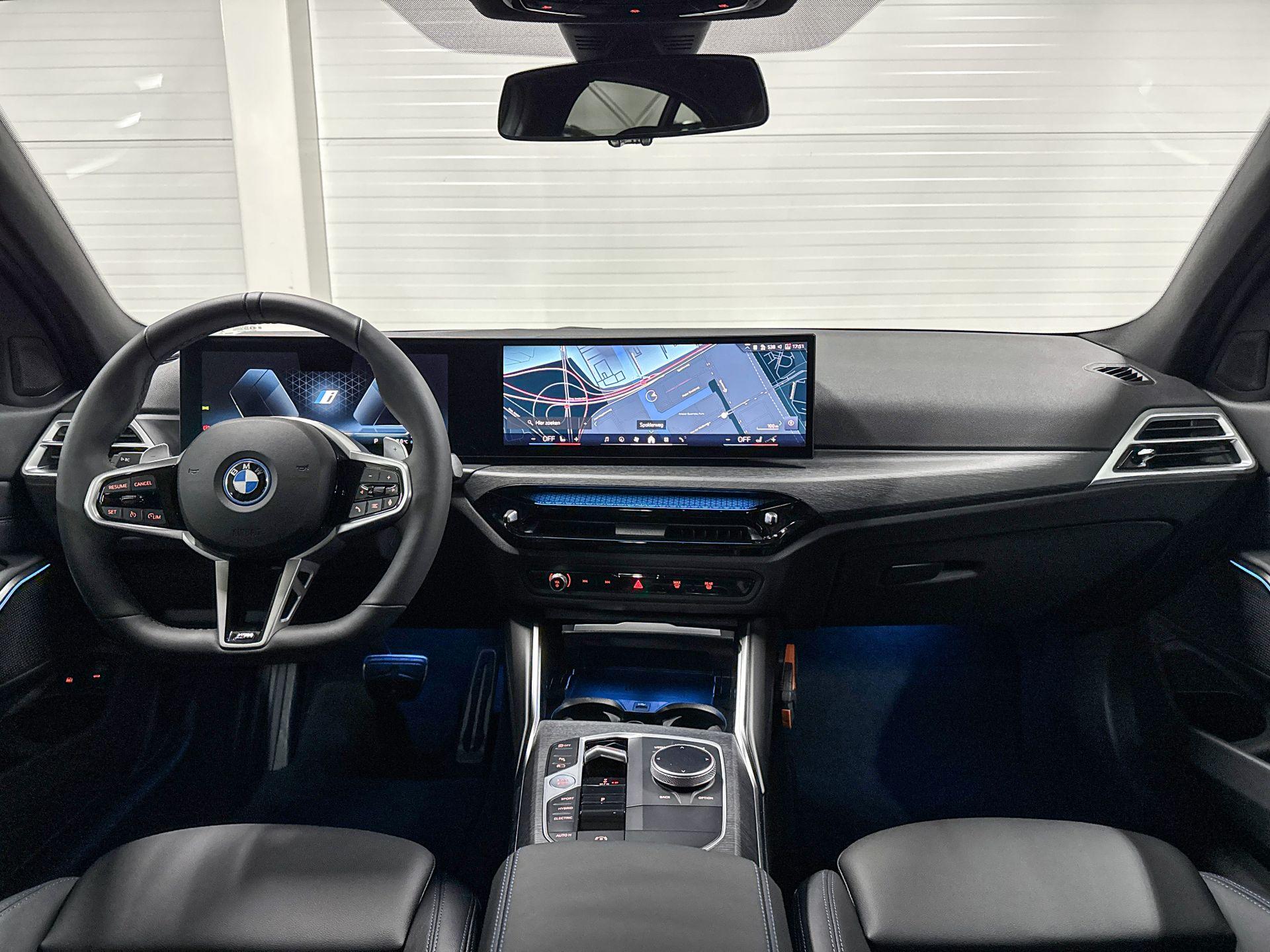 Foto van BMW 330e