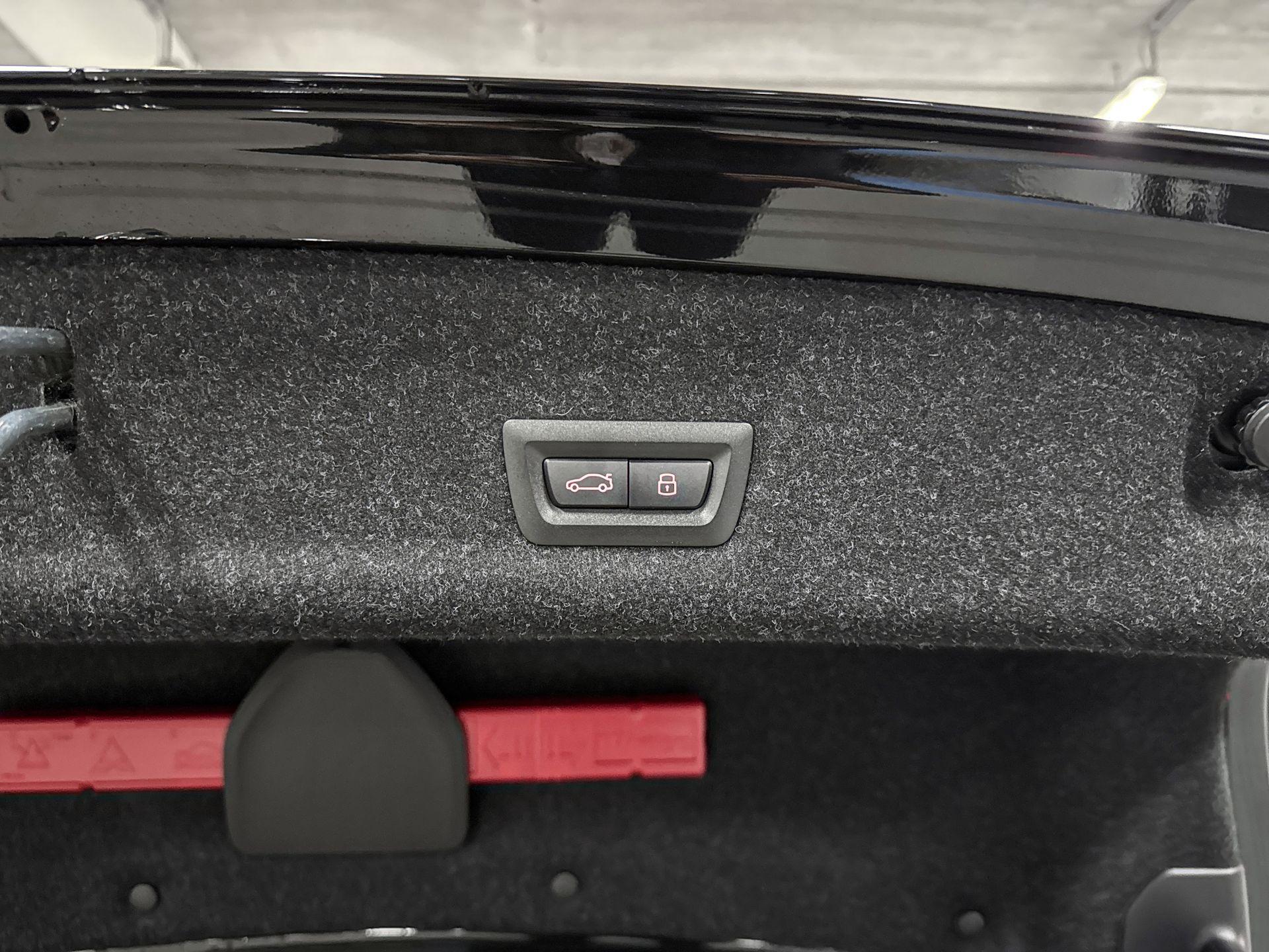 Foto van BMW 330e