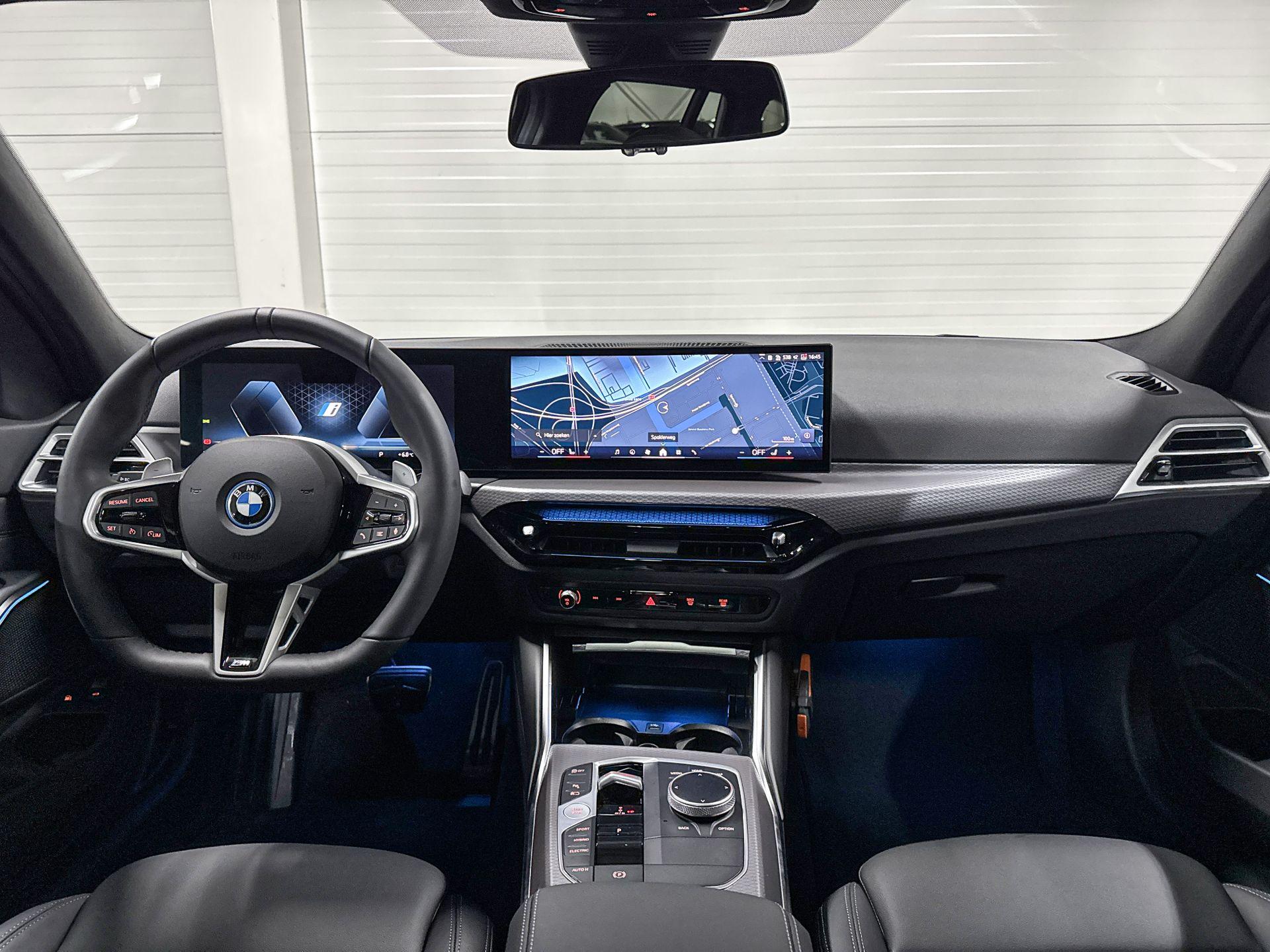 Foto van BMW 330e