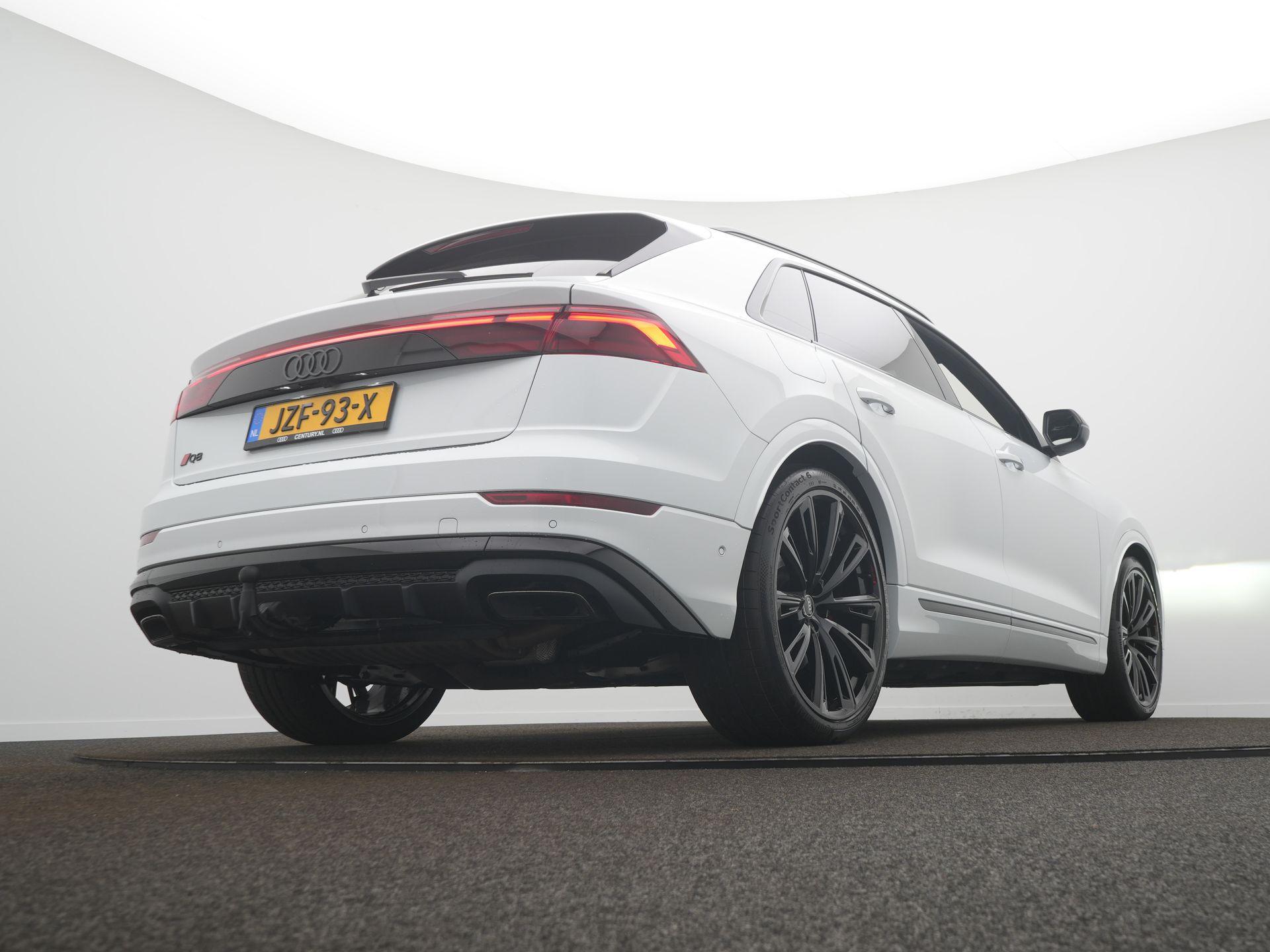 Foto van Audi Q8 55 TFSI E