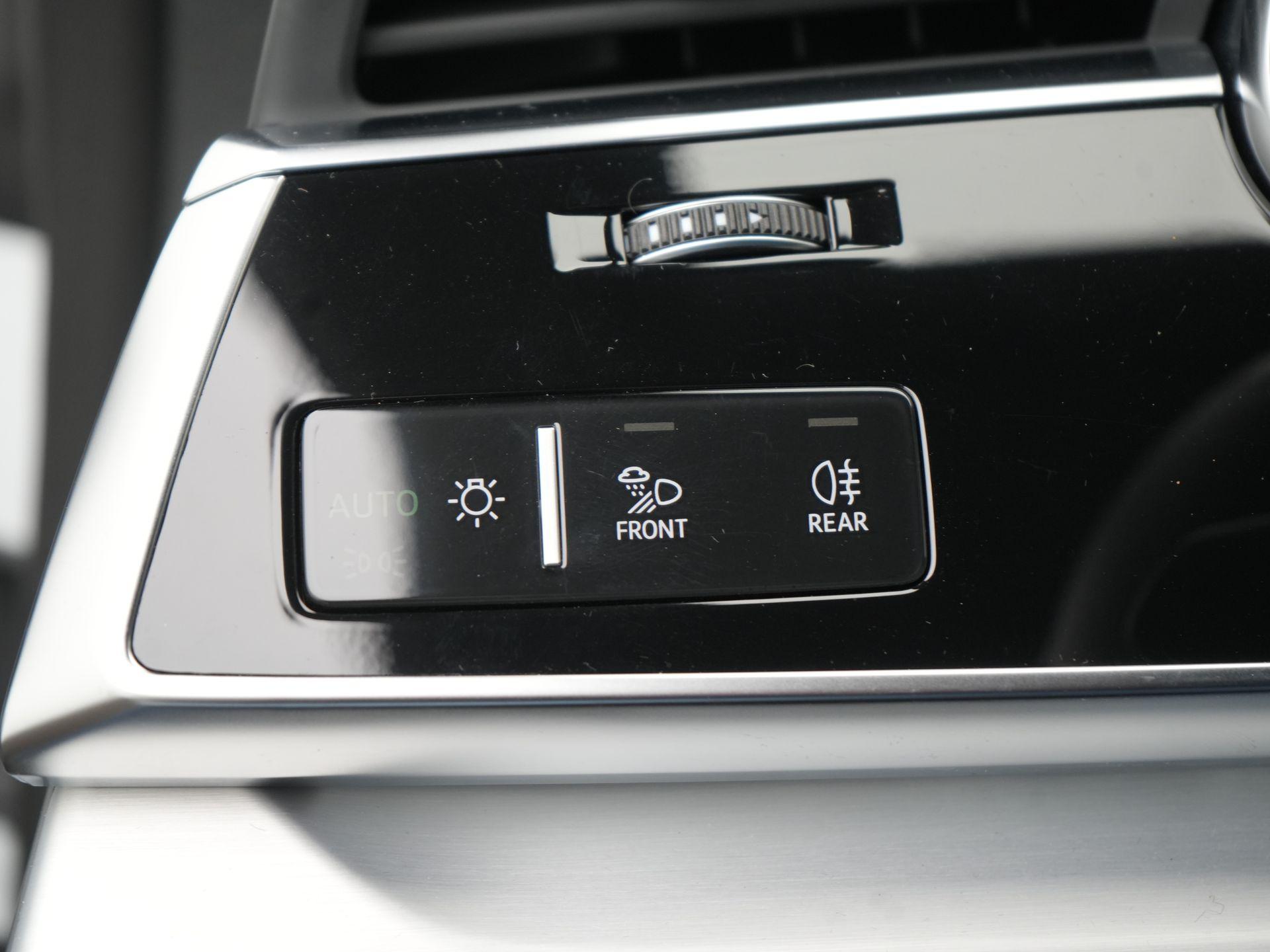Foto van Audi Q8 55 TFSI E