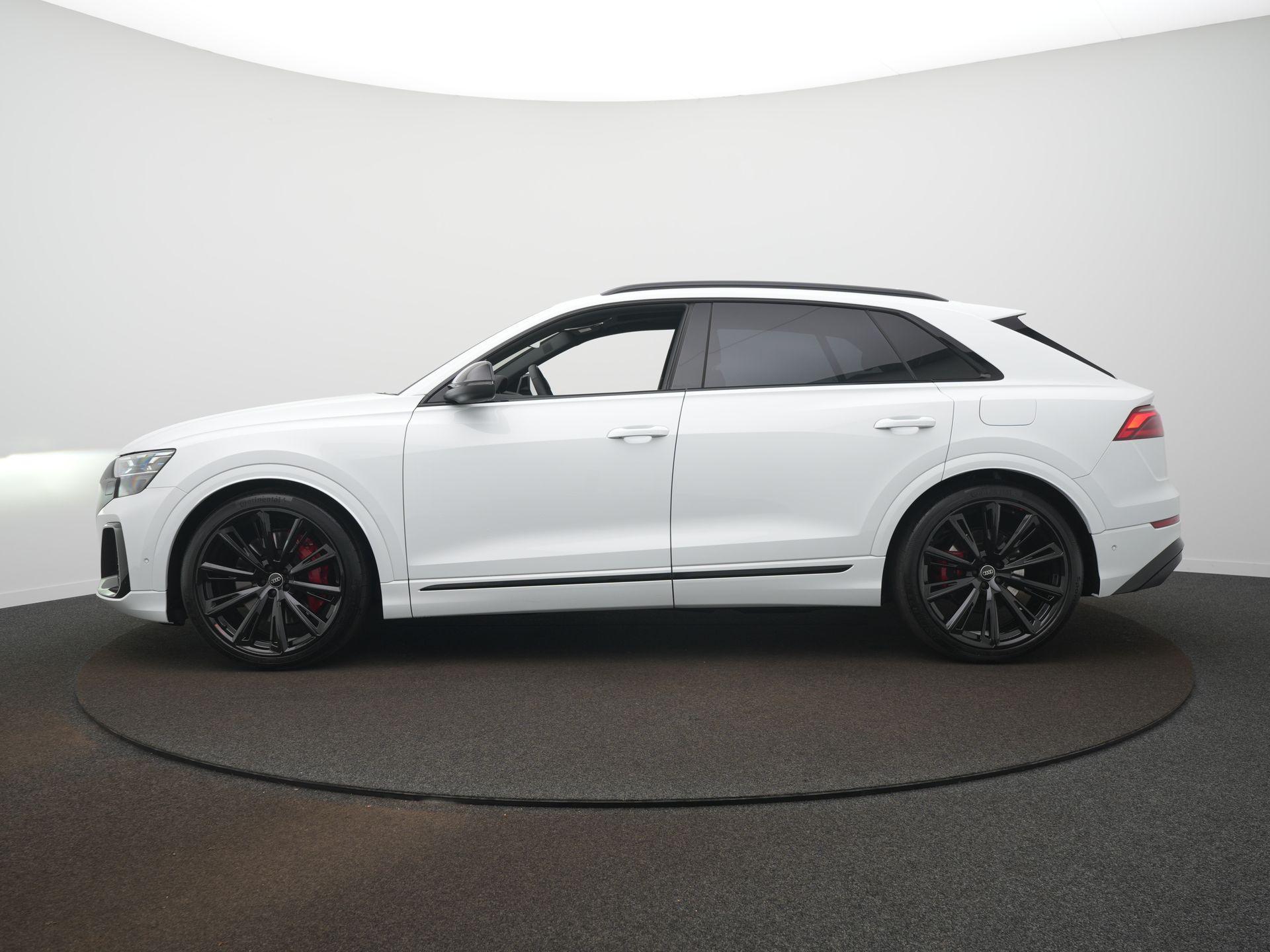 Foto van Audi Q8 55 TFSI E