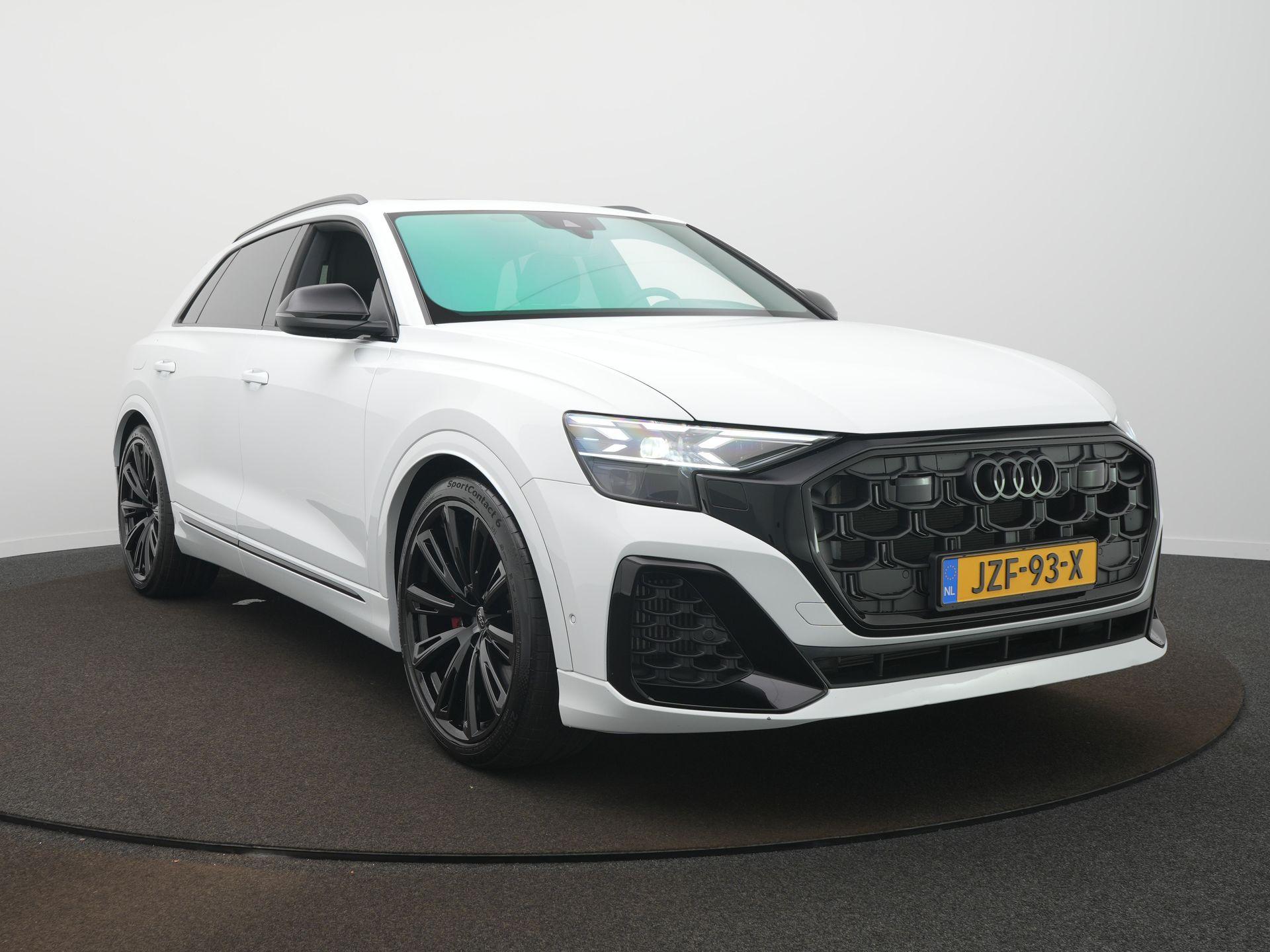 Foto van Audi Q8 55 TFSI E