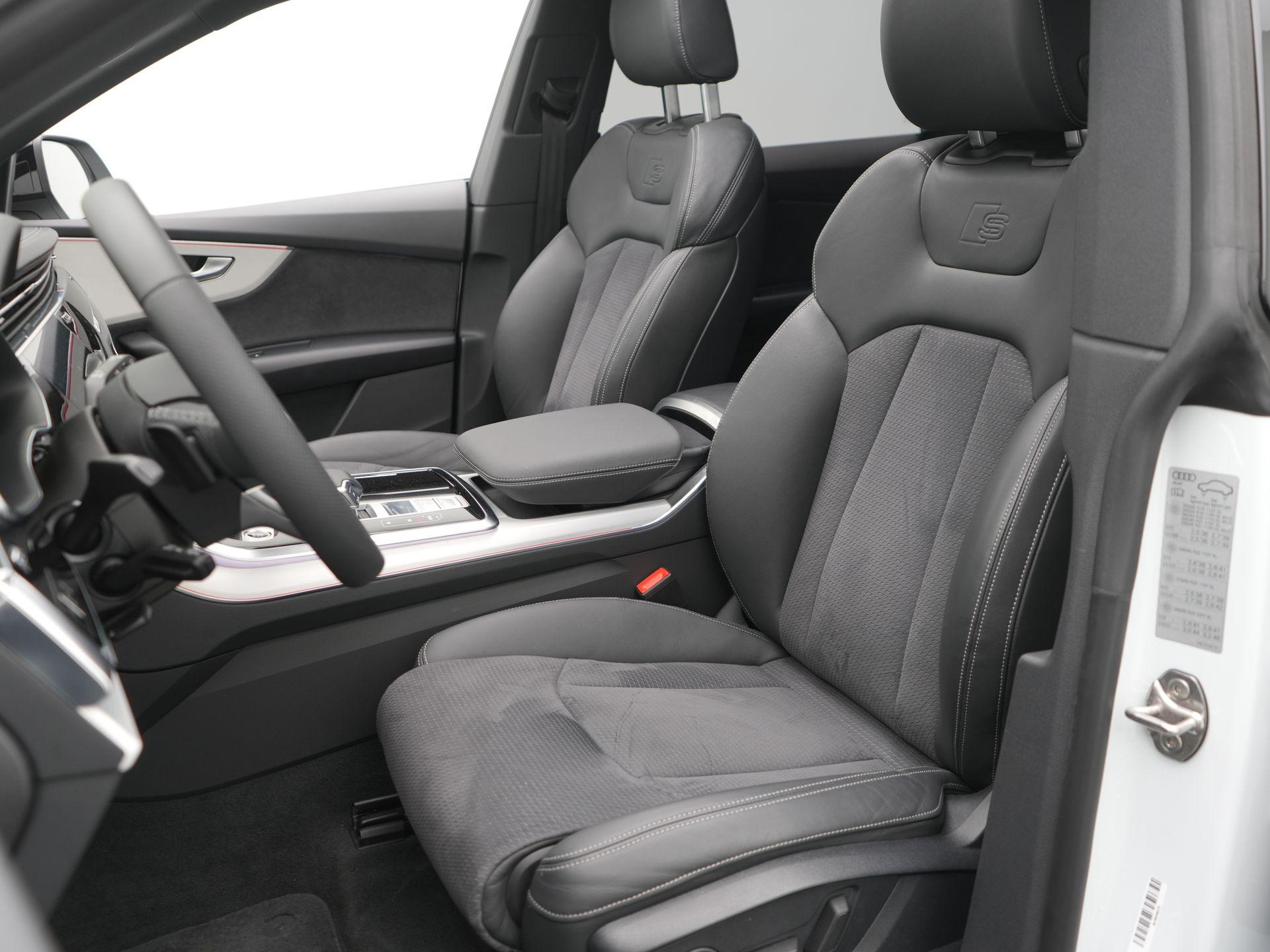 Foto van Audi Q8 55 TFSI E