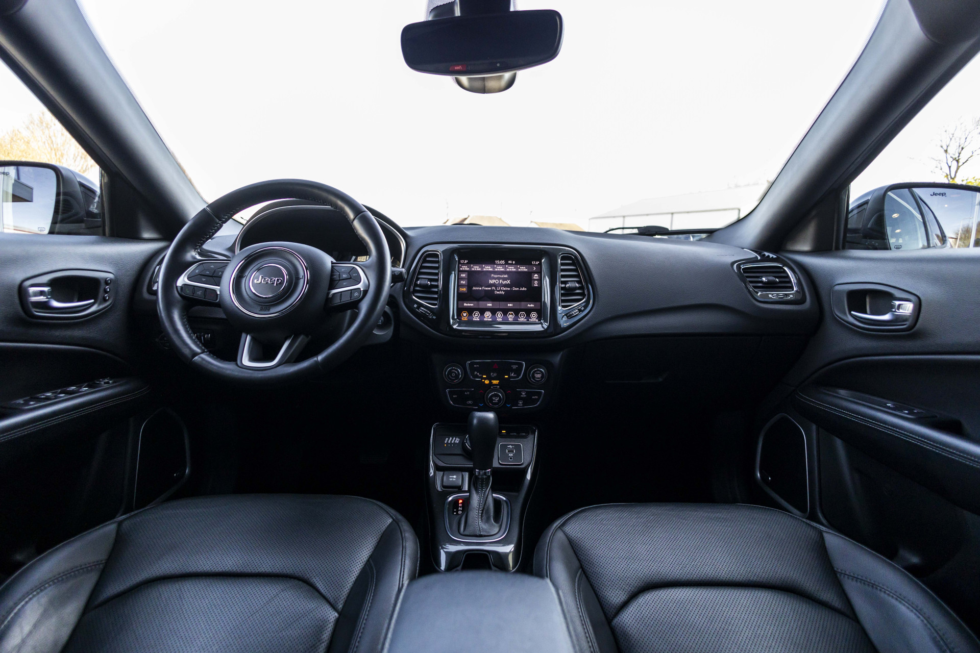 Foto van Jeep Compass