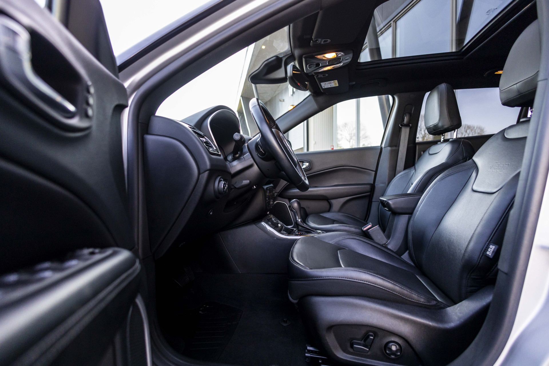 Foto van Jeep Compass