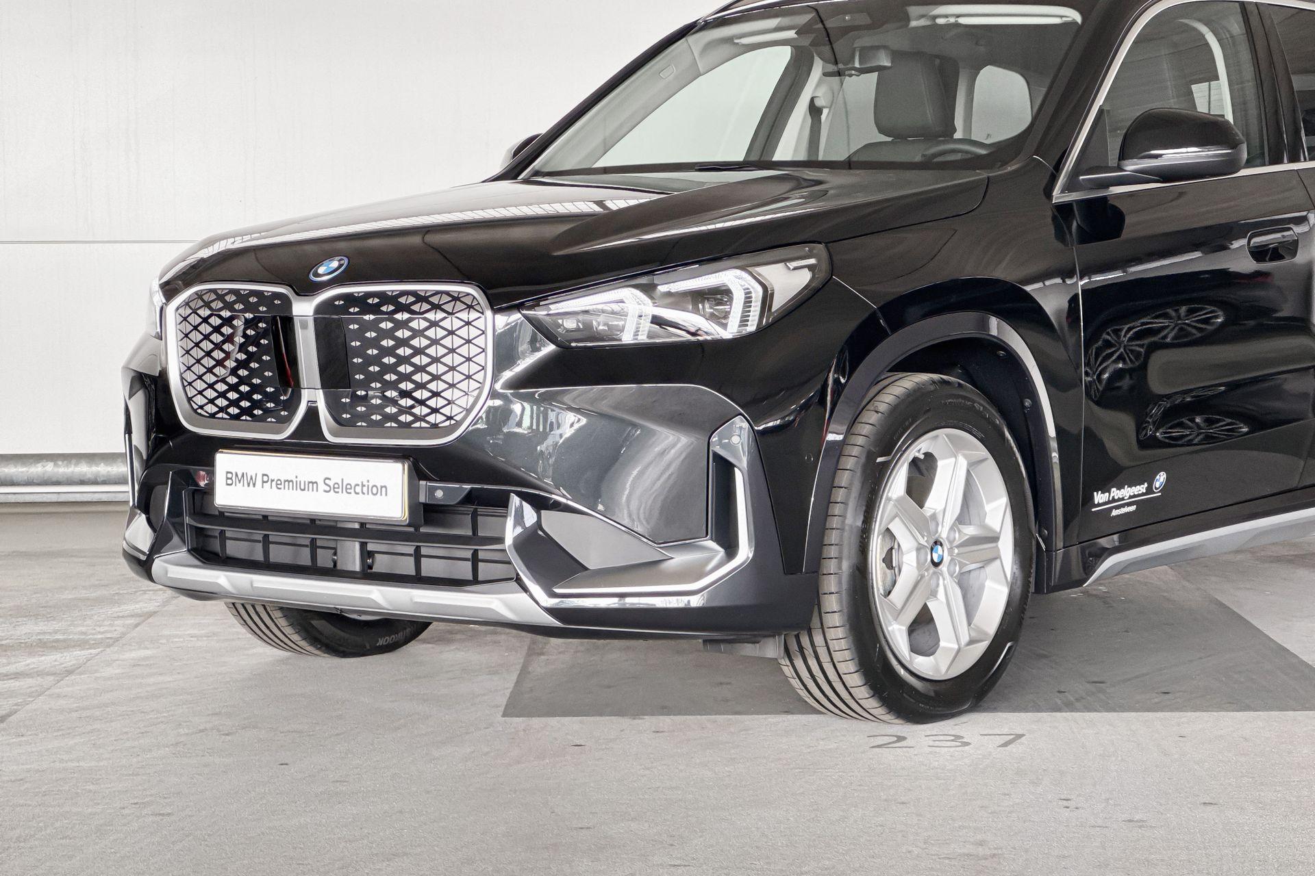 Foto van BMW Ix1 Edrive20