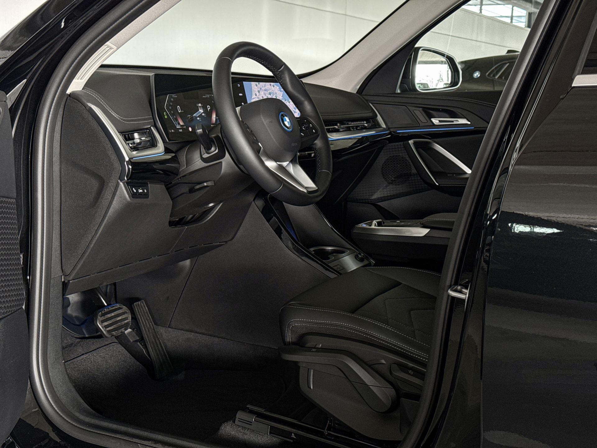 Foto van BMW Ix1 Edrive20