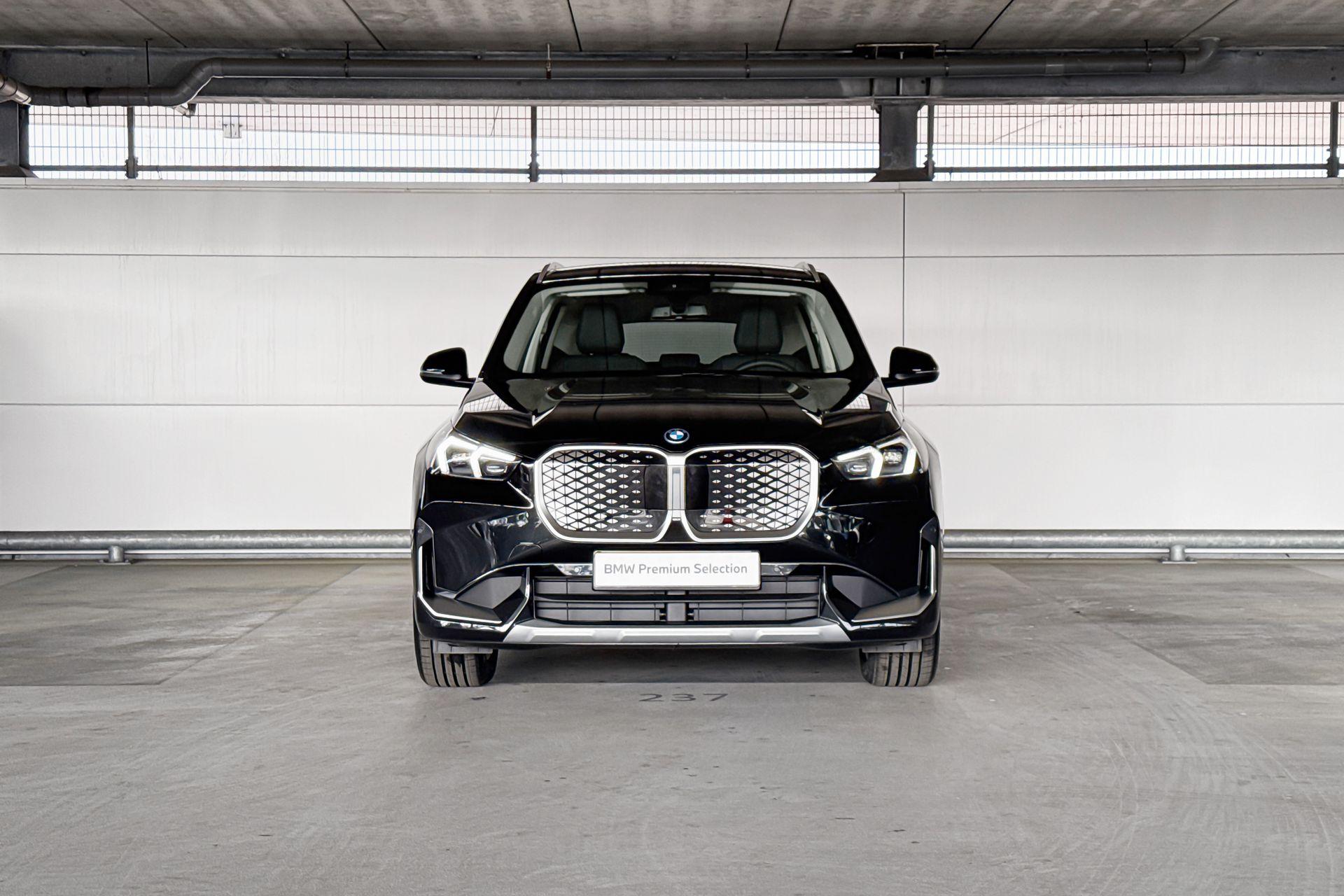 Foto van BMW Ix1 Edrive20