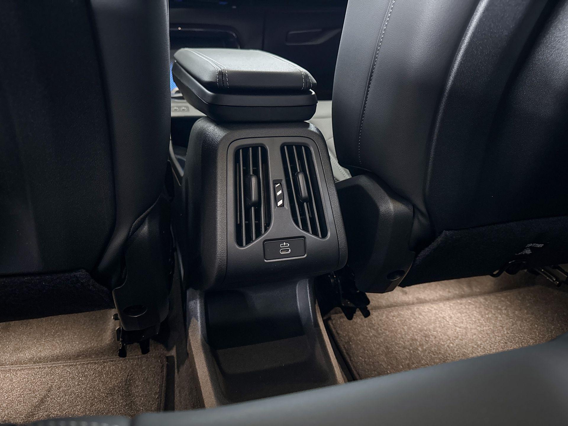 Foto van BMW Ix1 Edrive20
