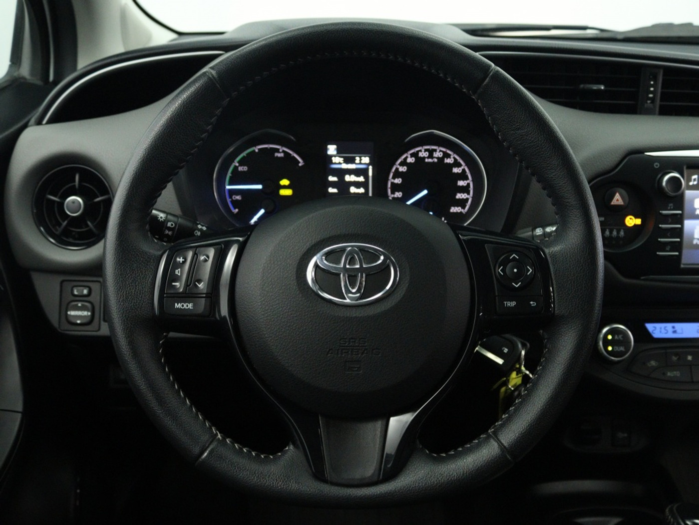 Foto van Toyota Toyota Yaris Hybrid