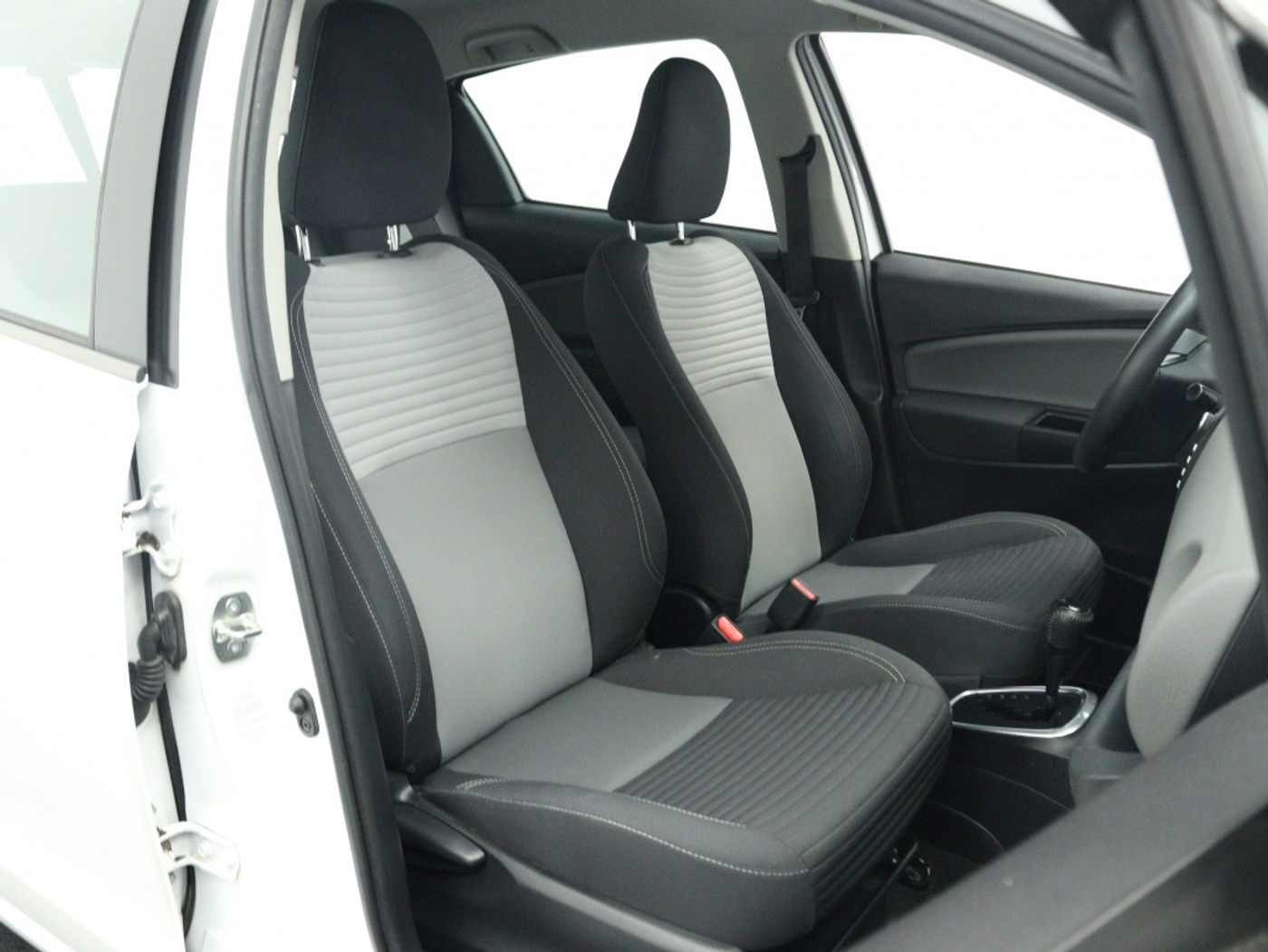 Foto van Toyota Toyota Yaris Hybrid