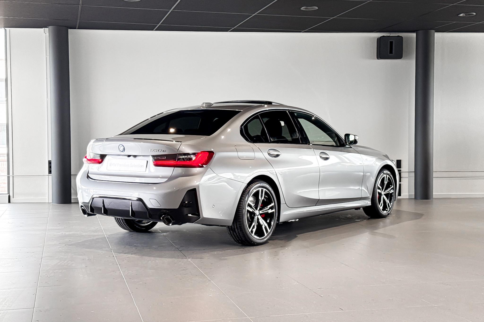 Foto van BMW 330e