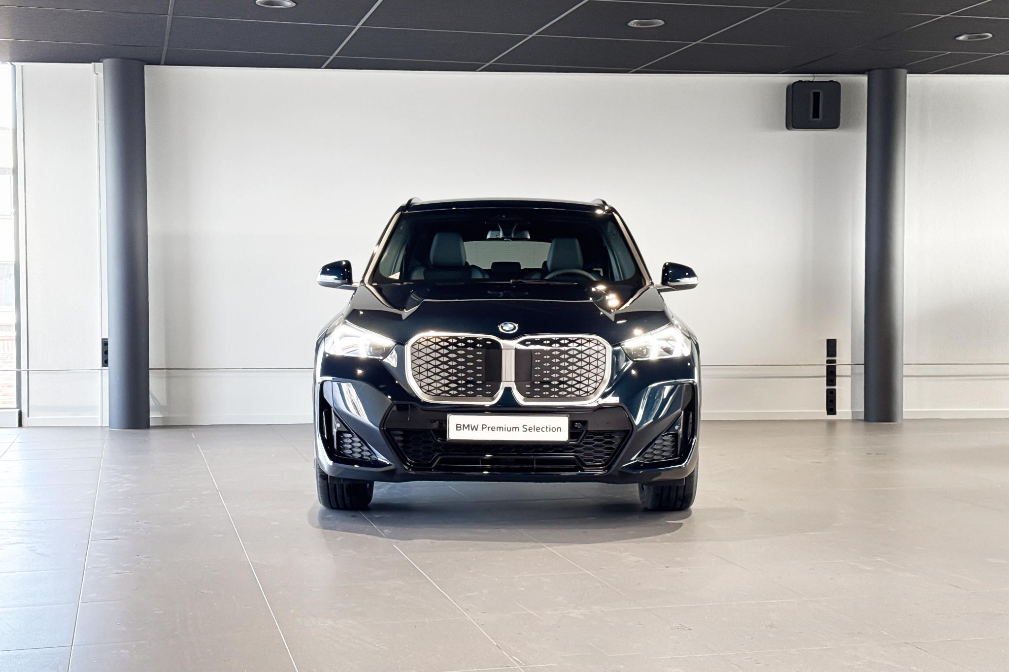 Foto van BMW Ix1 Edrive20