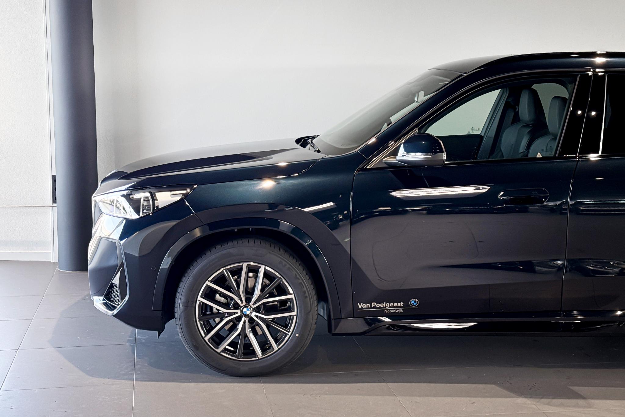 Foto van BMW Ix1 Edrive20