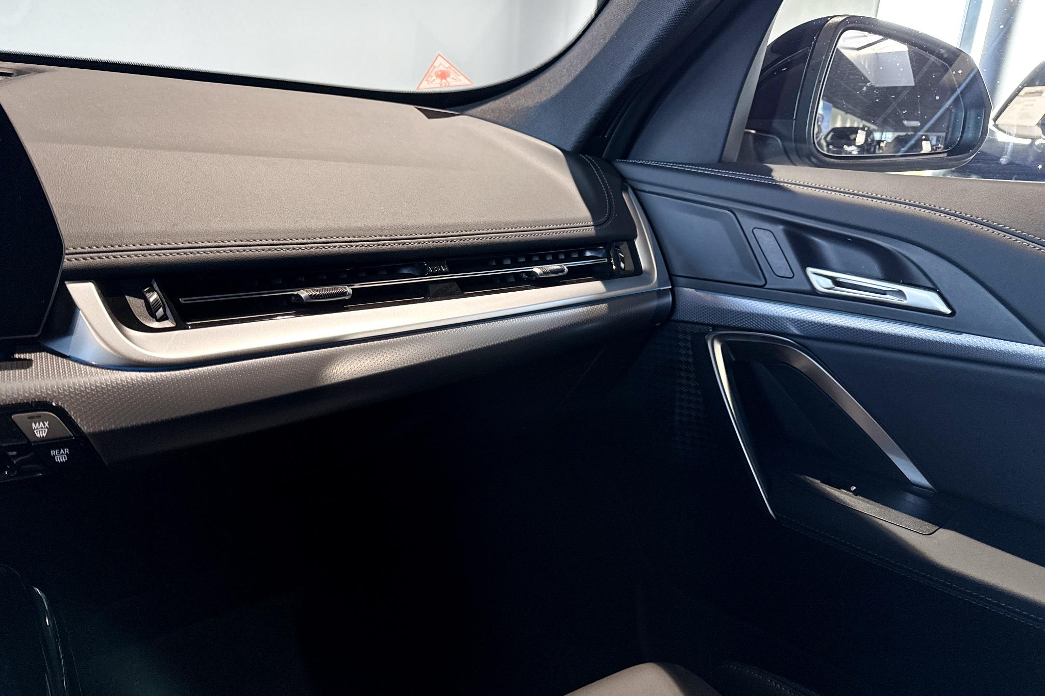 Foto van BMW Ix1 Edrive20
