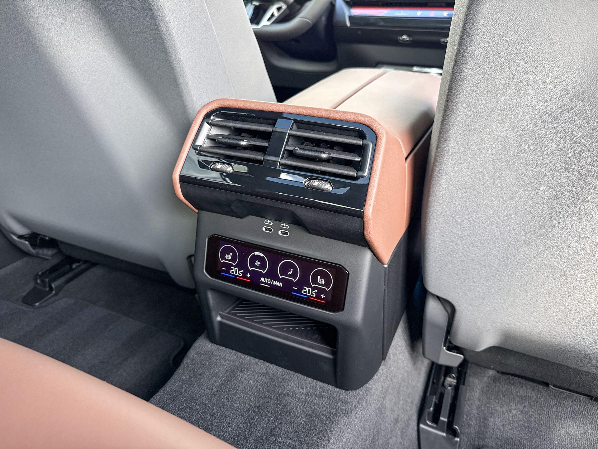Foto van BMW I5 M60 xDrive