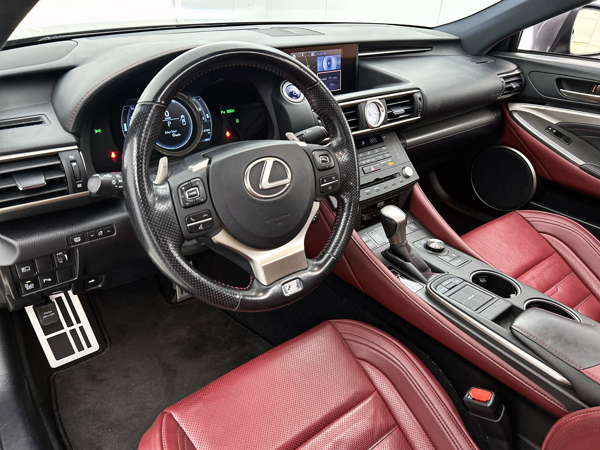 Foto van Lexus Lexus Rc300h