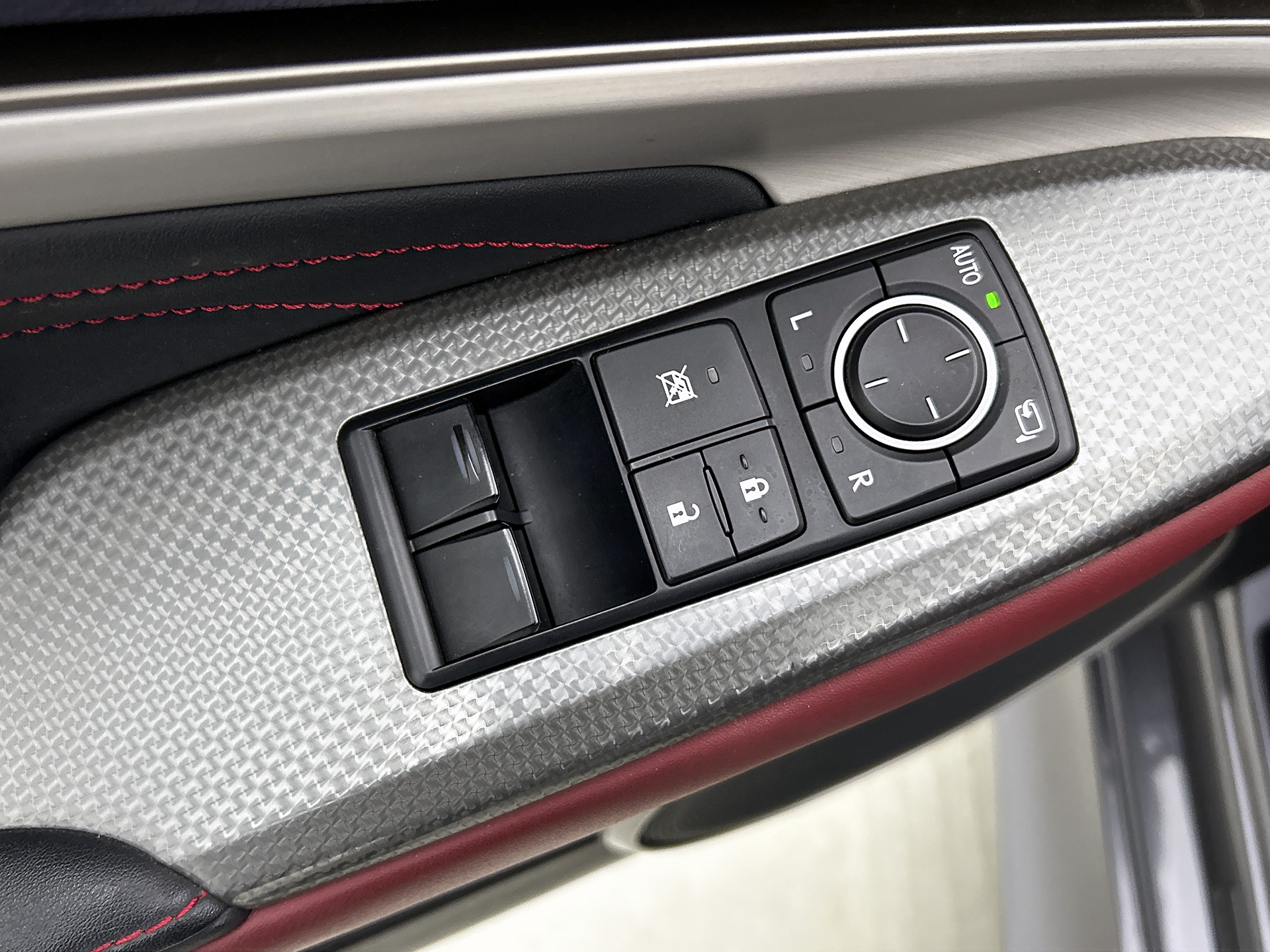 Foto van Lexus Lexus Rc300h