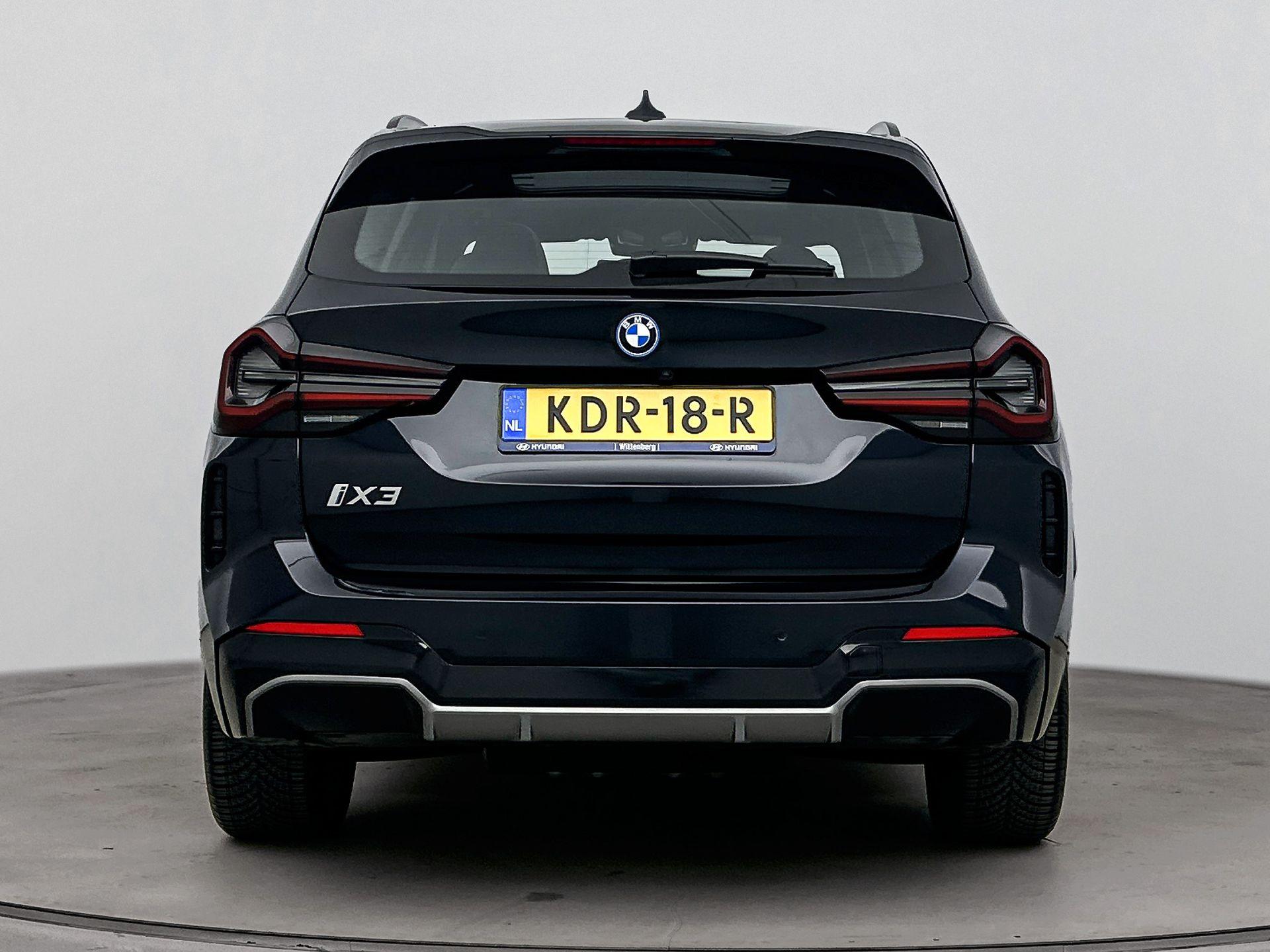 Foto van BMW Ix3