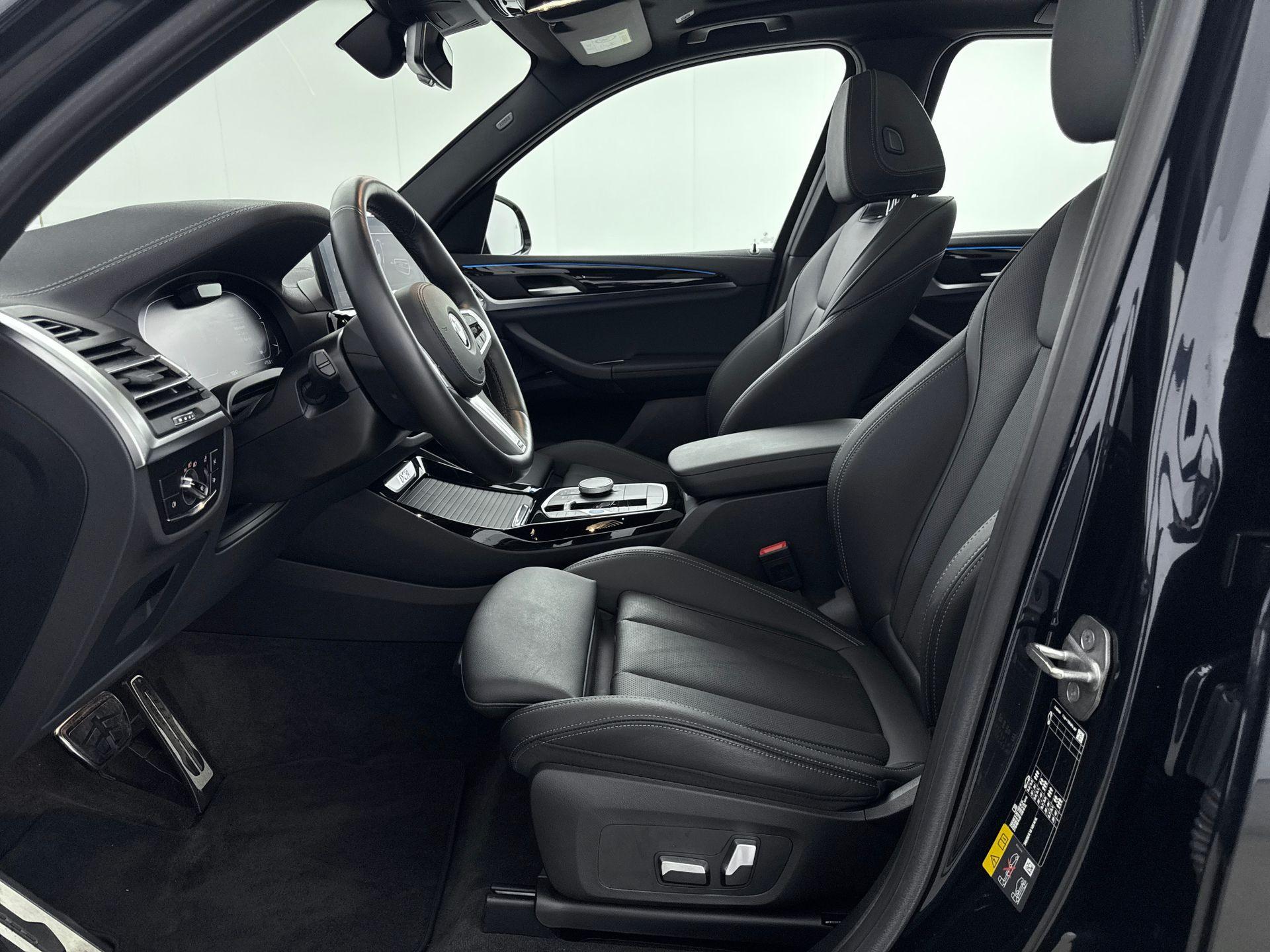 Foto van BMW Ix3