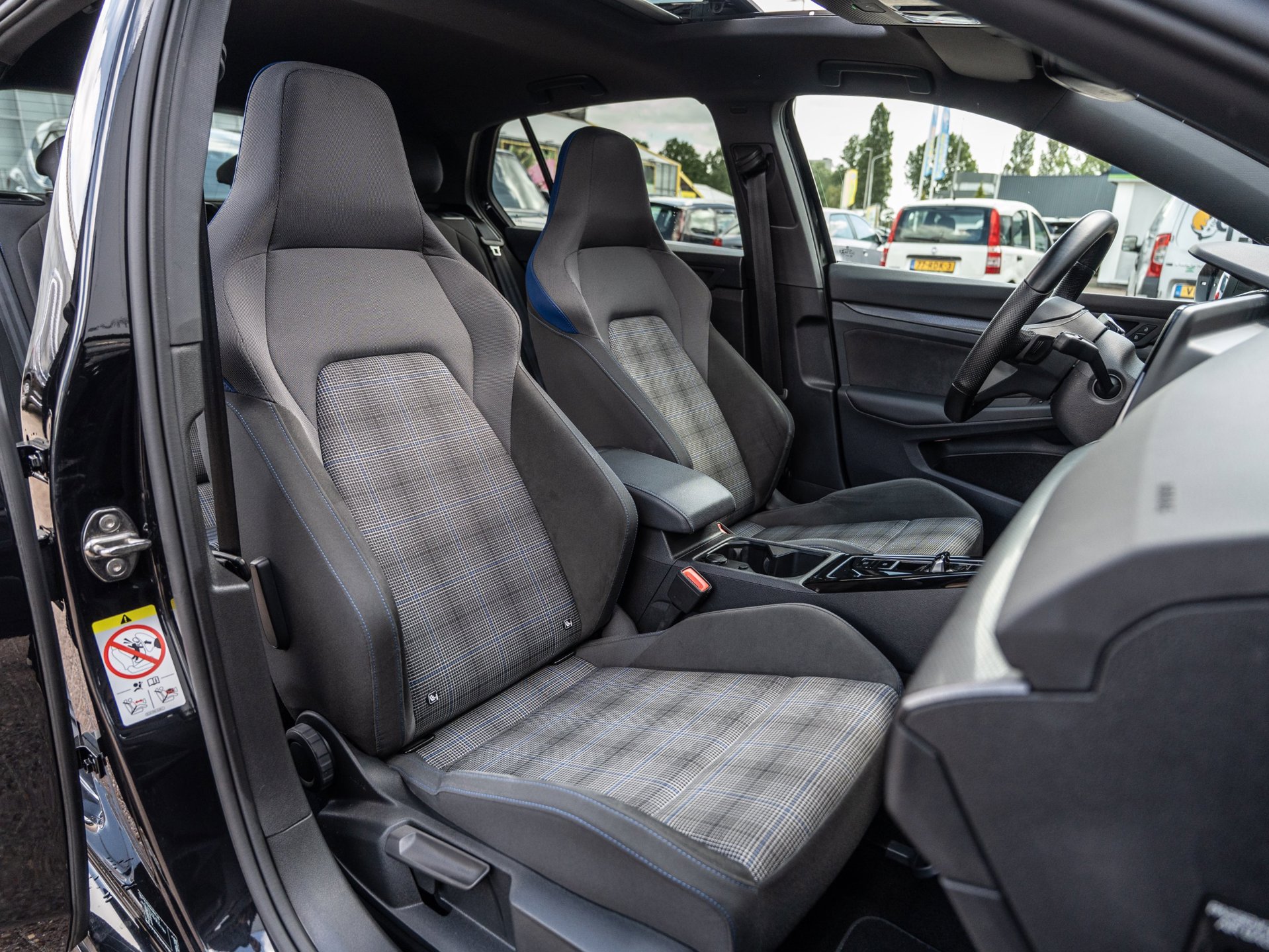 Foto van Volkswagen Golf GTE