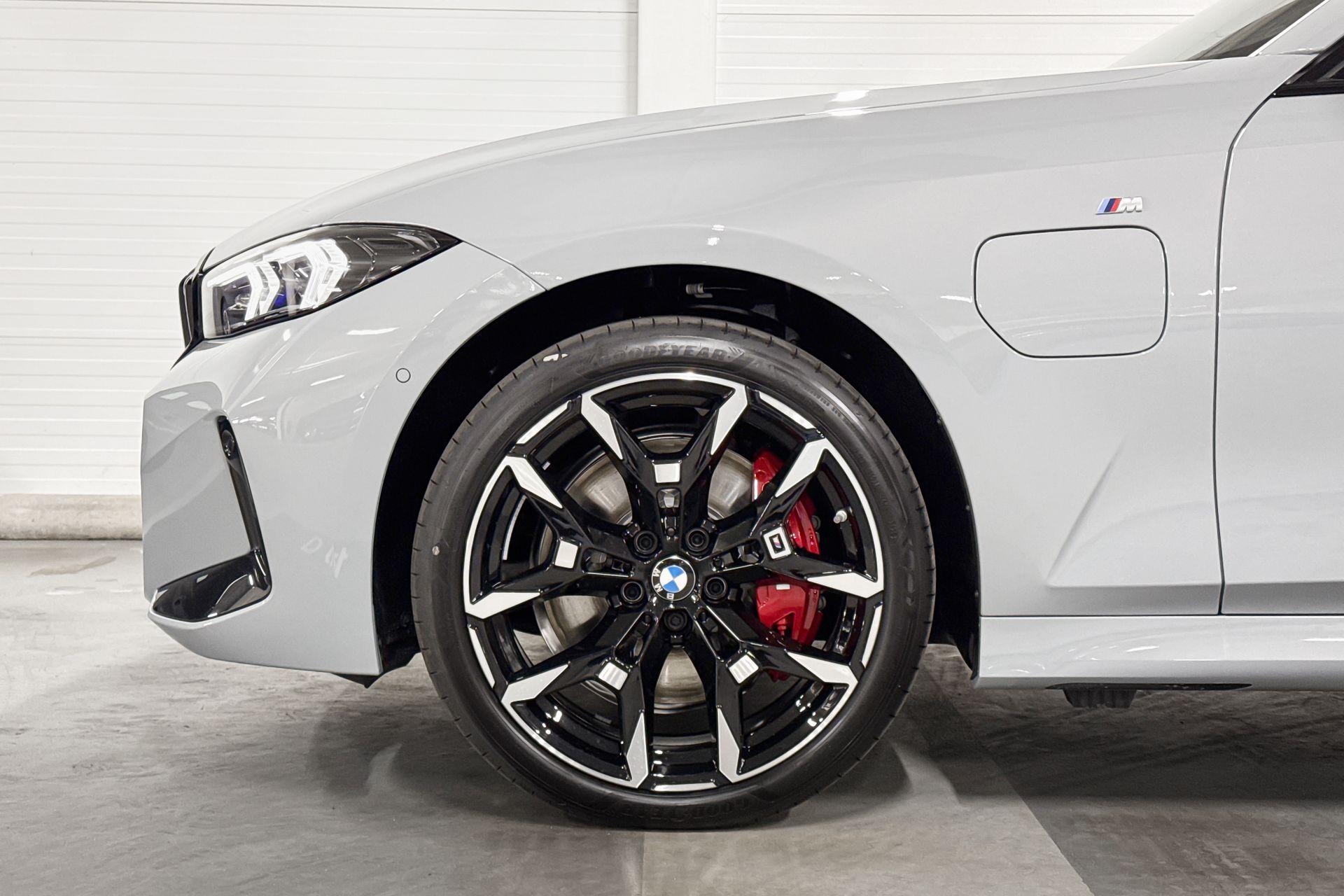 Foto van BMW 330e