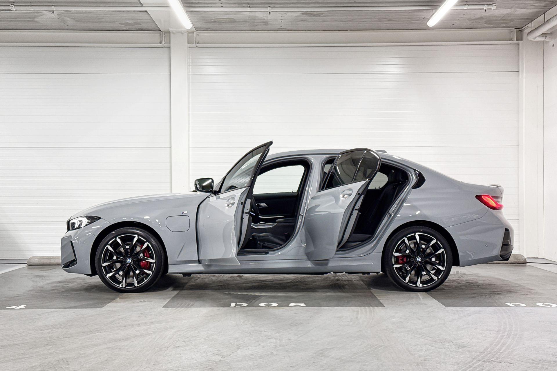 Foto van BMW 330e