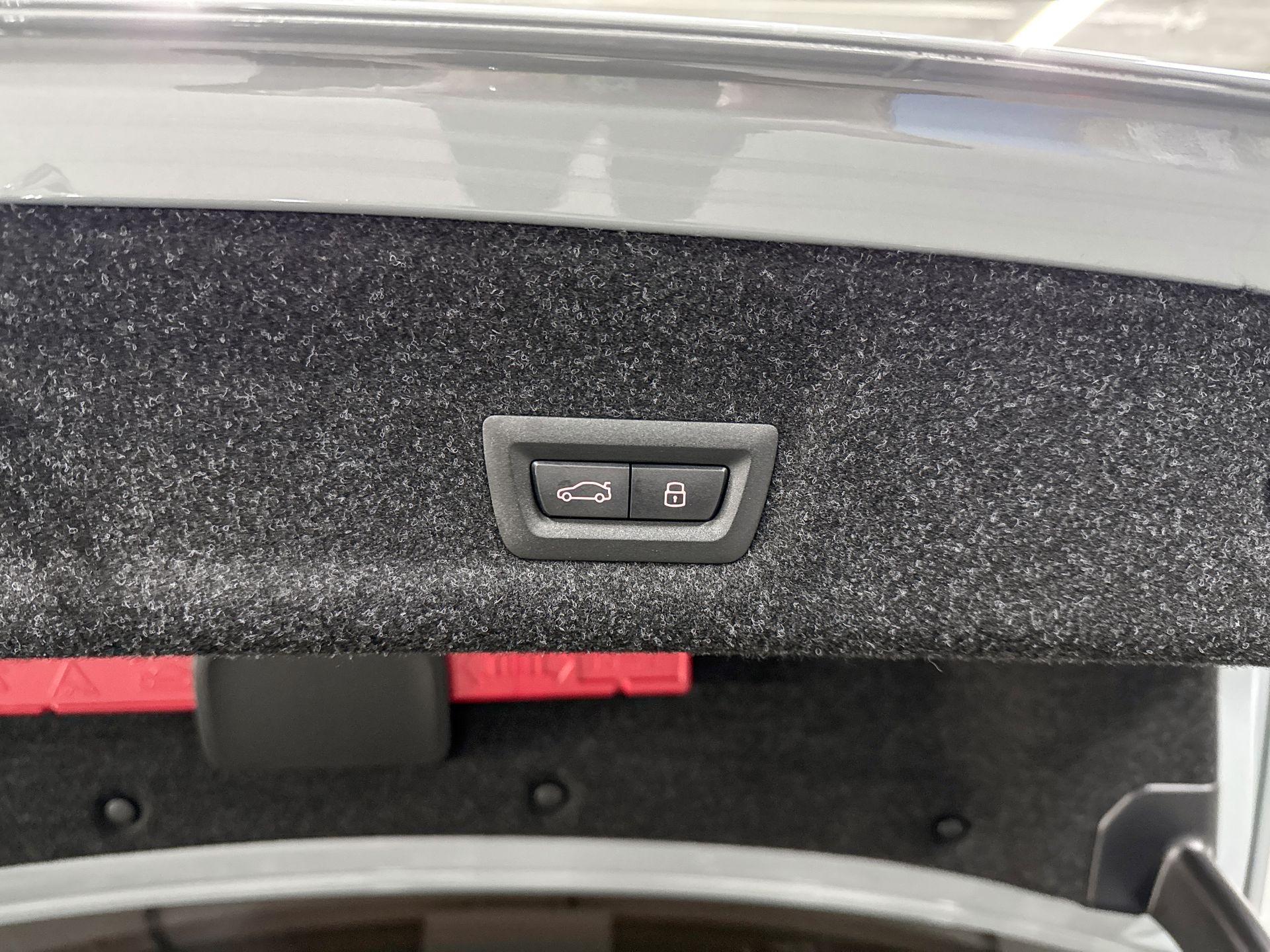 Foto van BMW 330e
