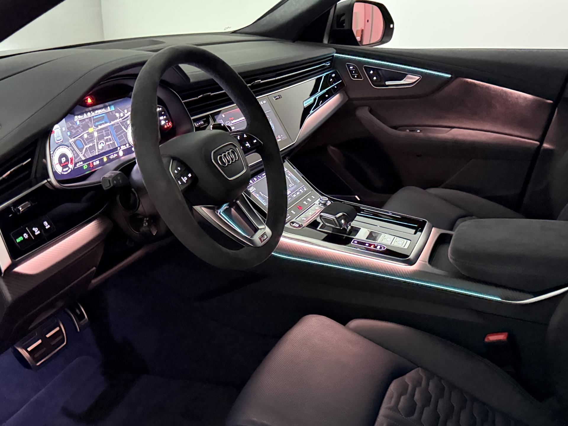 Foto van Audi RS Q8