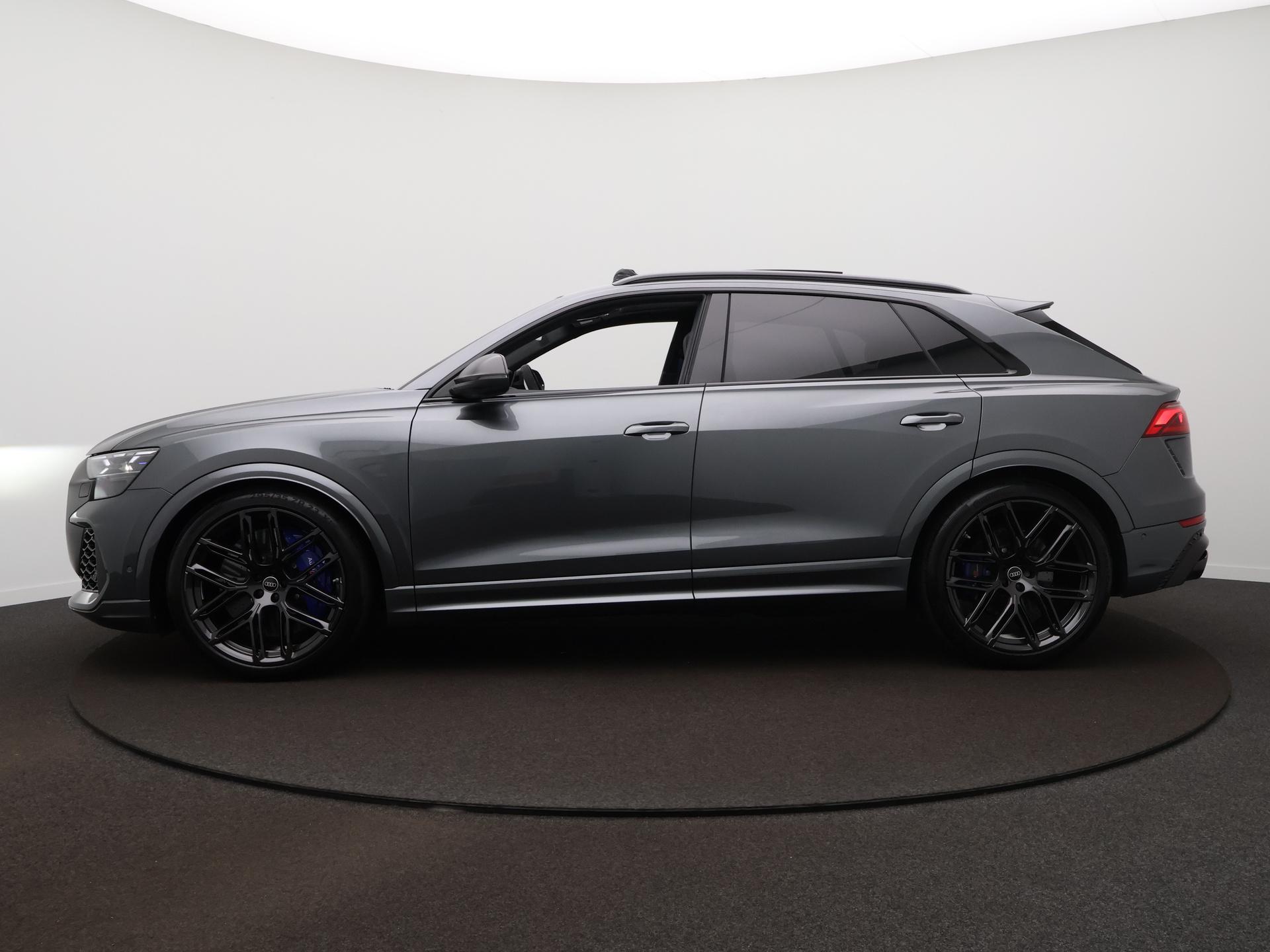 Foto van Audi RS Q8