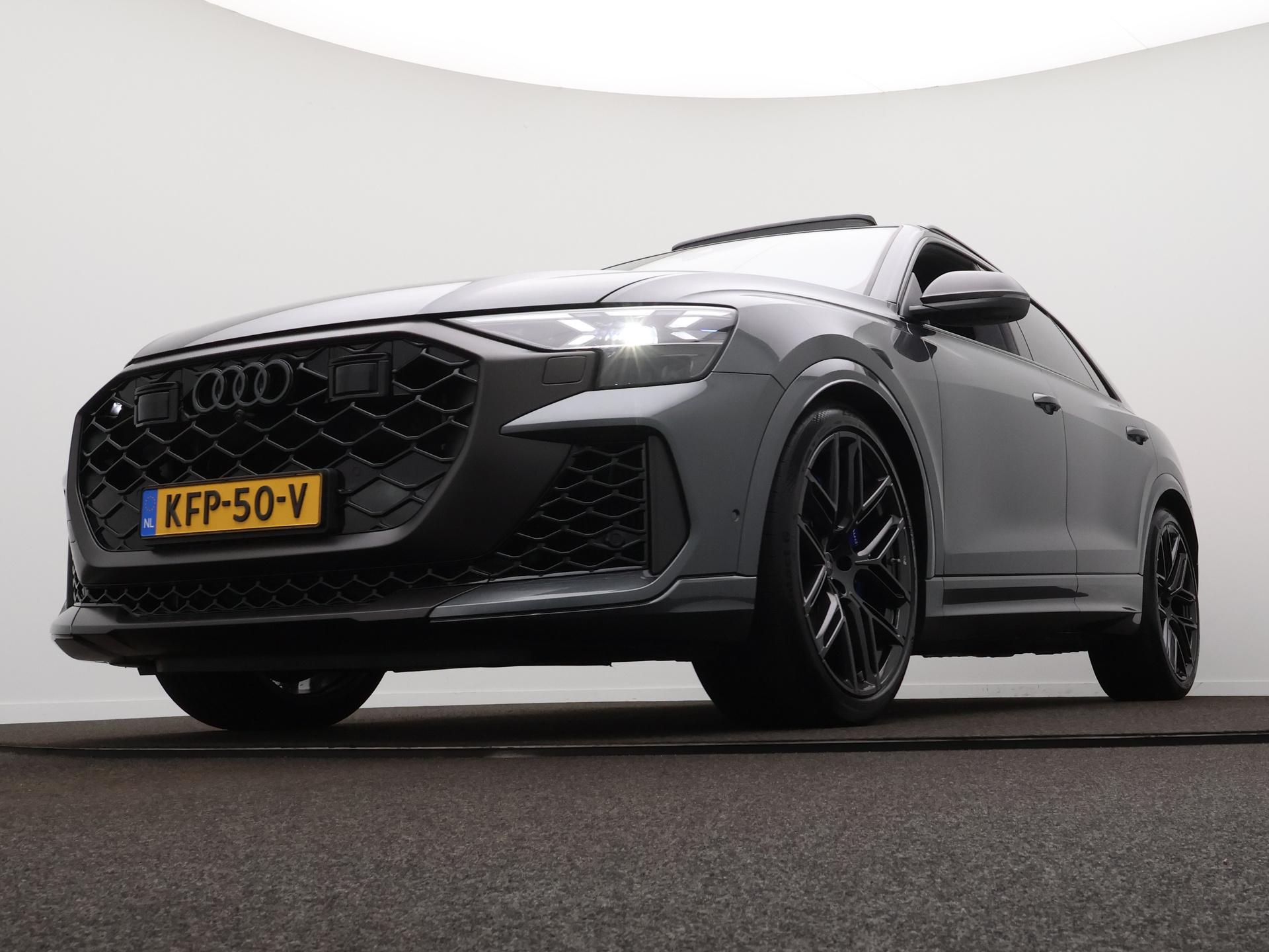 Foto van Audi RS Q8