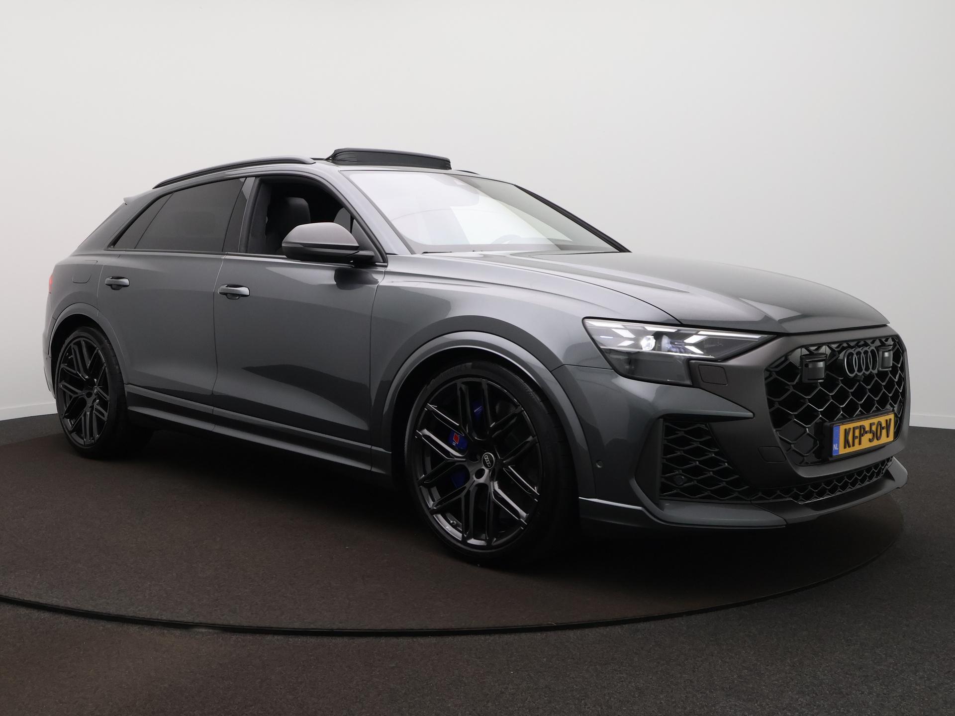 Foto van Audi RS Q8