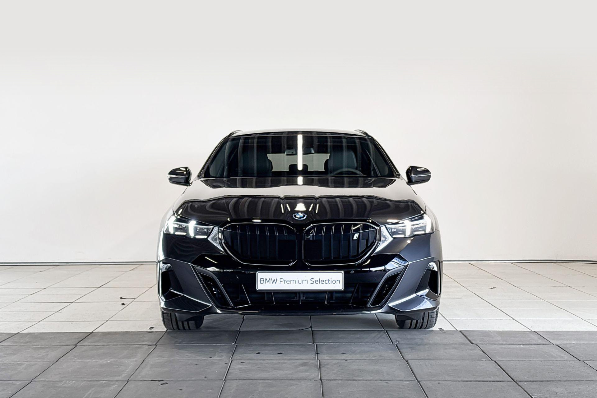 Foto van BMW I5 Edrive40