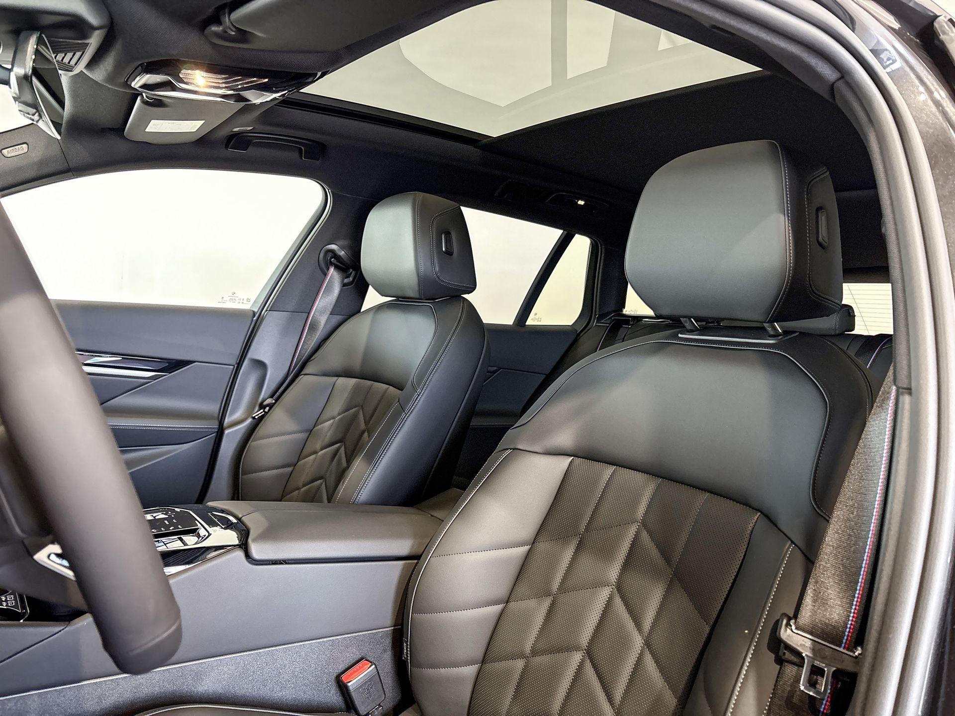 Foto van BMW I5 Edrive40
