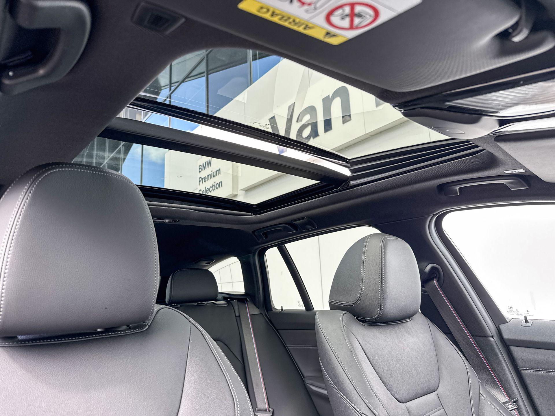 Foto van BMW 330e