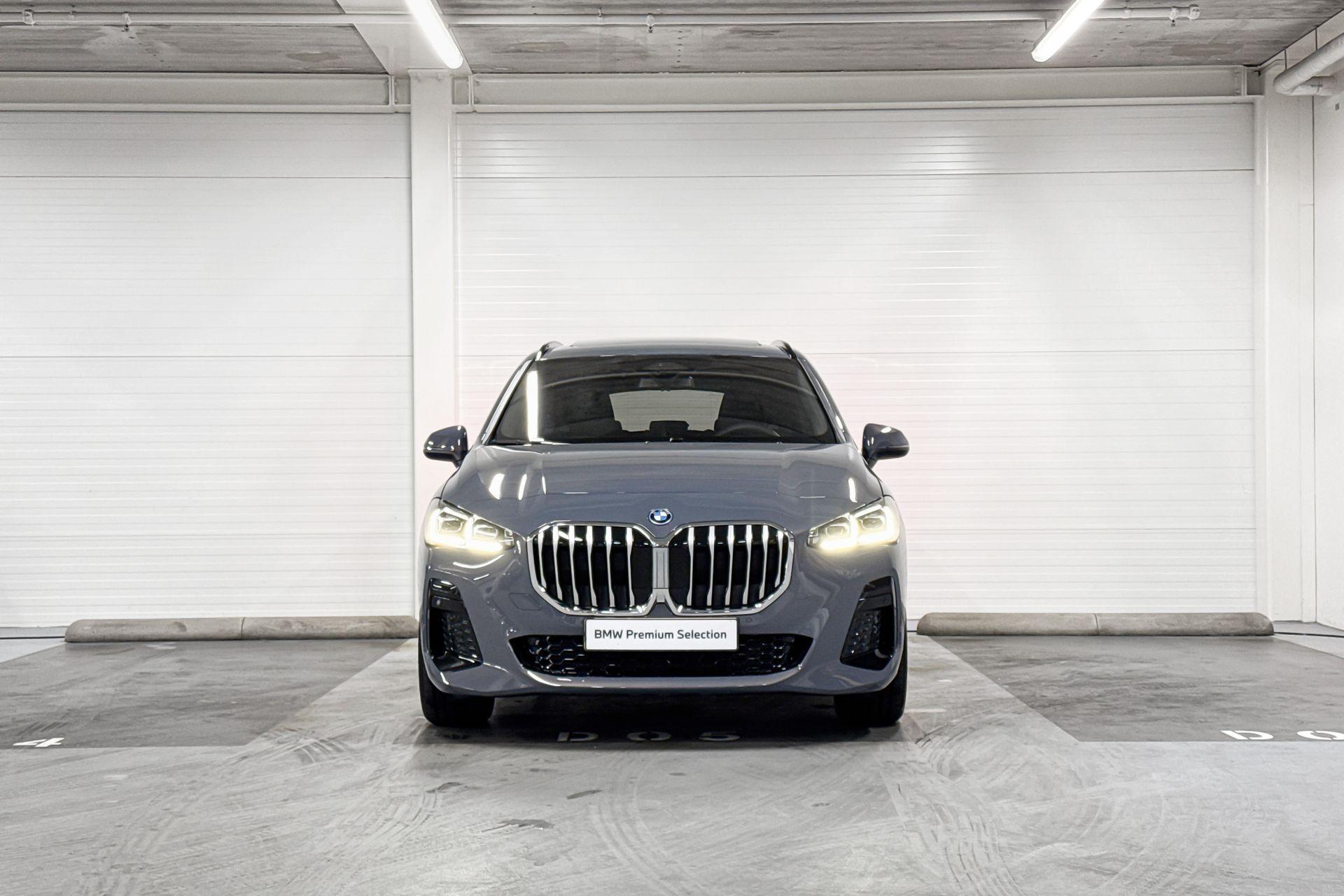 Foto van BMW 225e xDrive Active Tourer