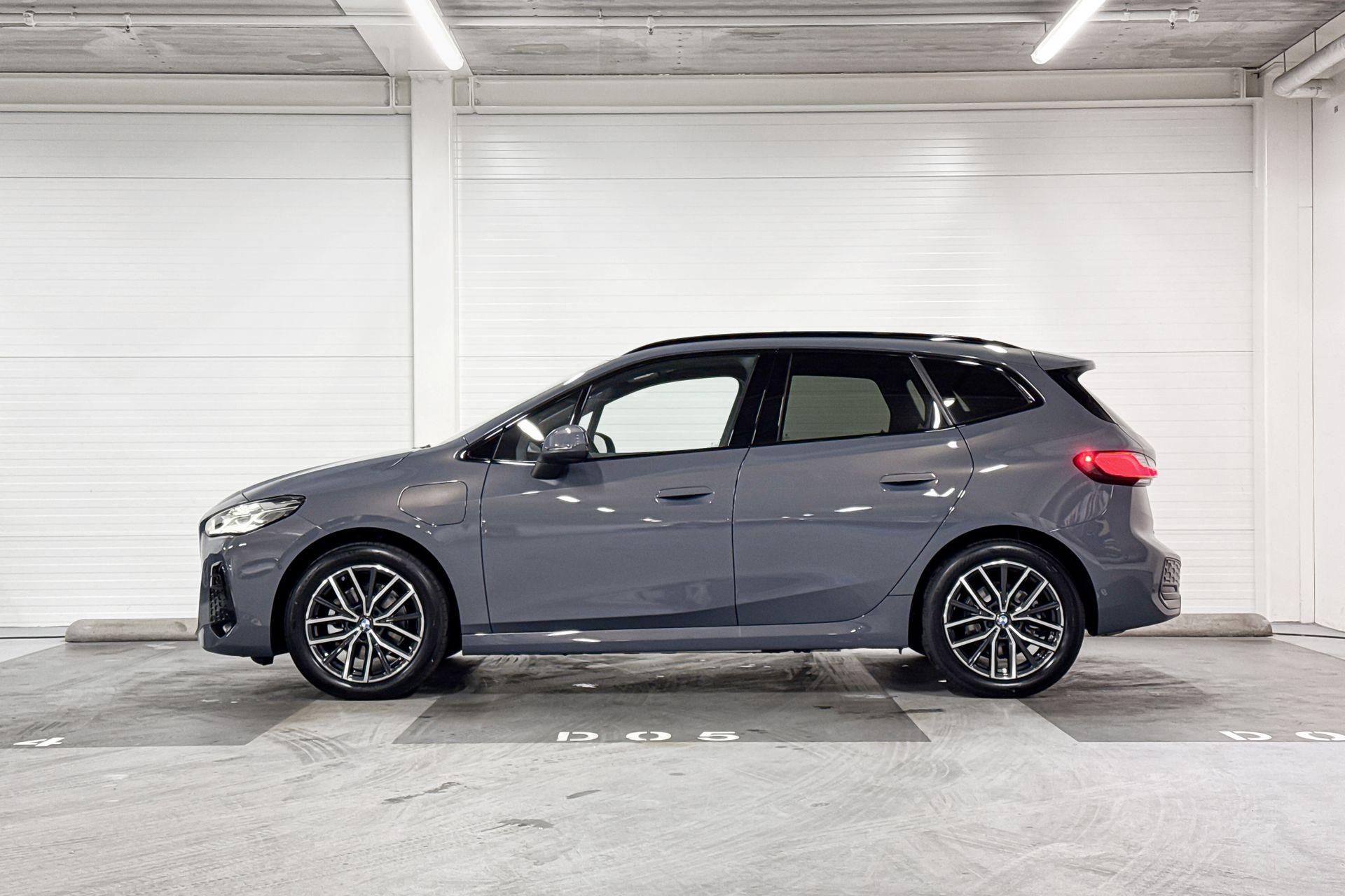 Foto van BMW 225e xDrive Active Tourer